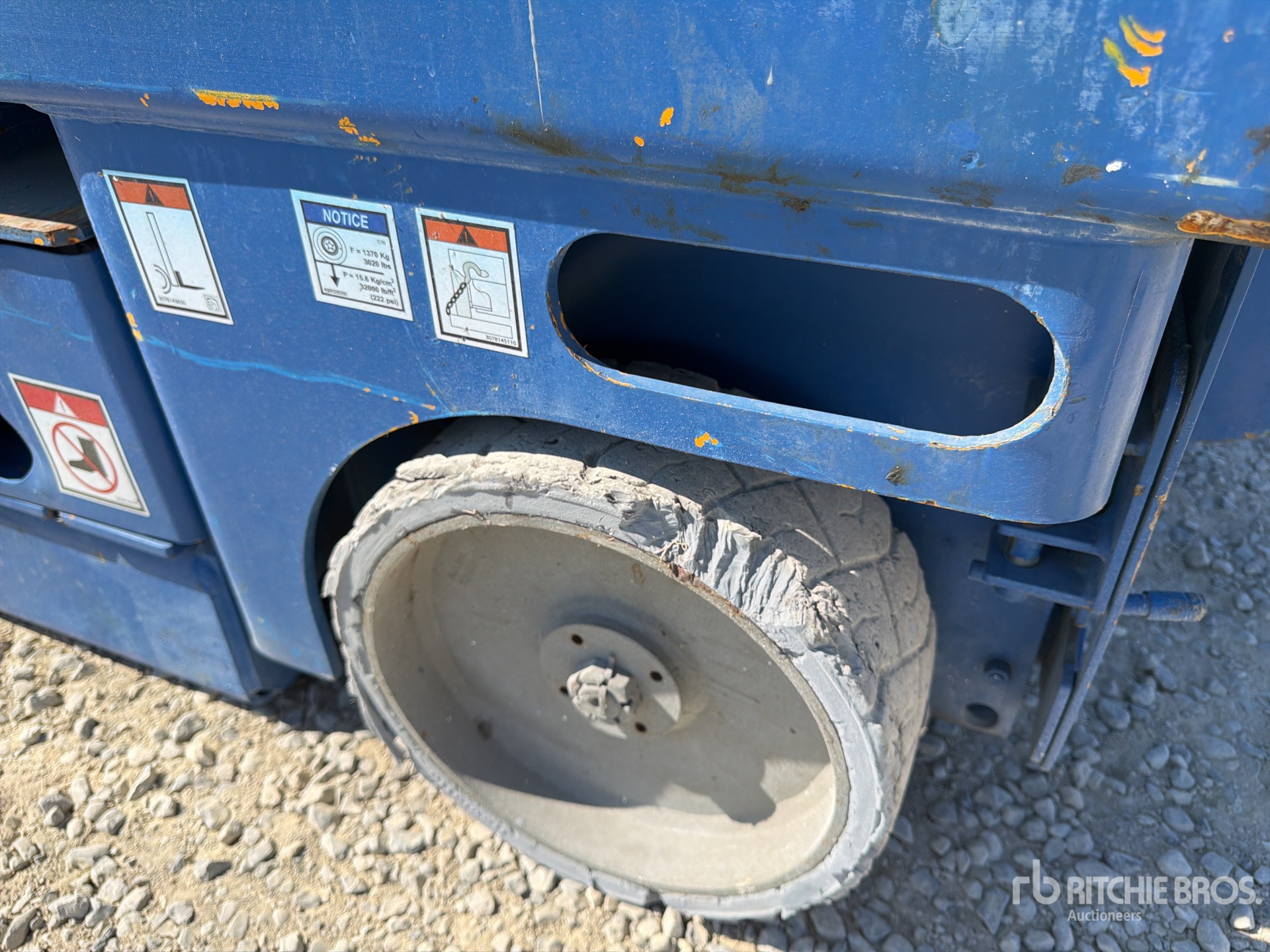 2007 Haulotte COMPACT 10
