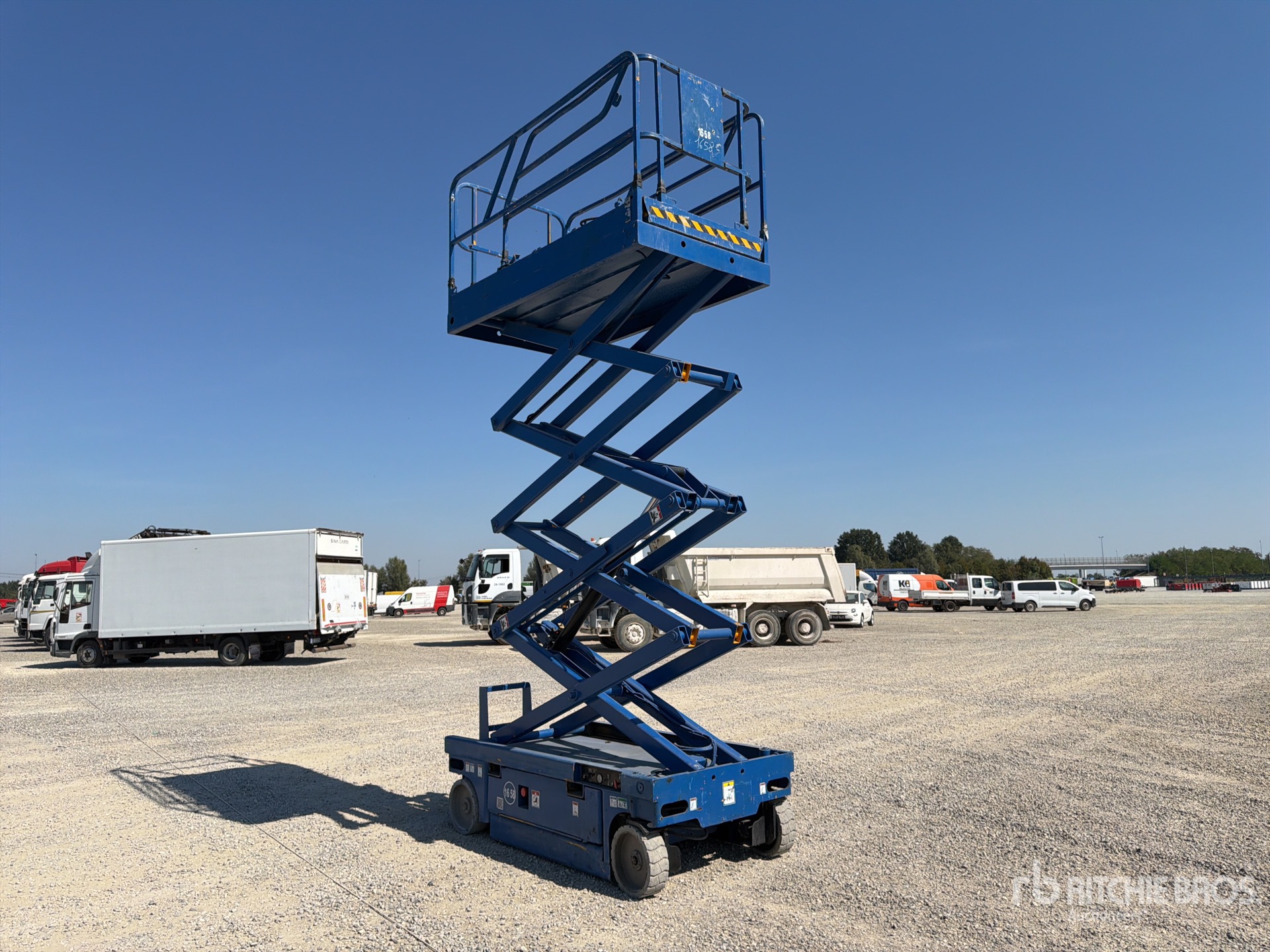 2007 Haulotte COMPACT 10