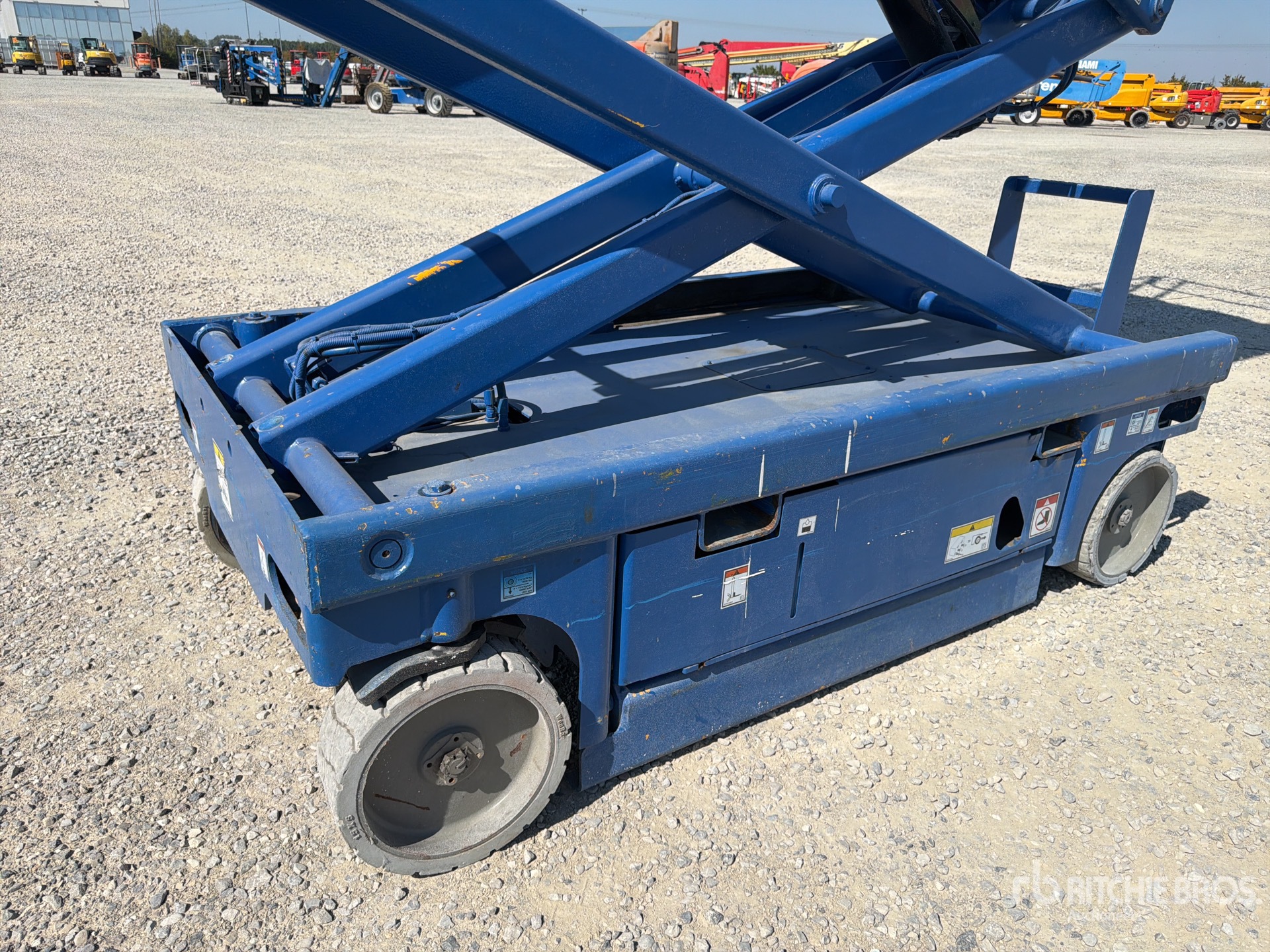 2007 Haulotte COMPACT 10
