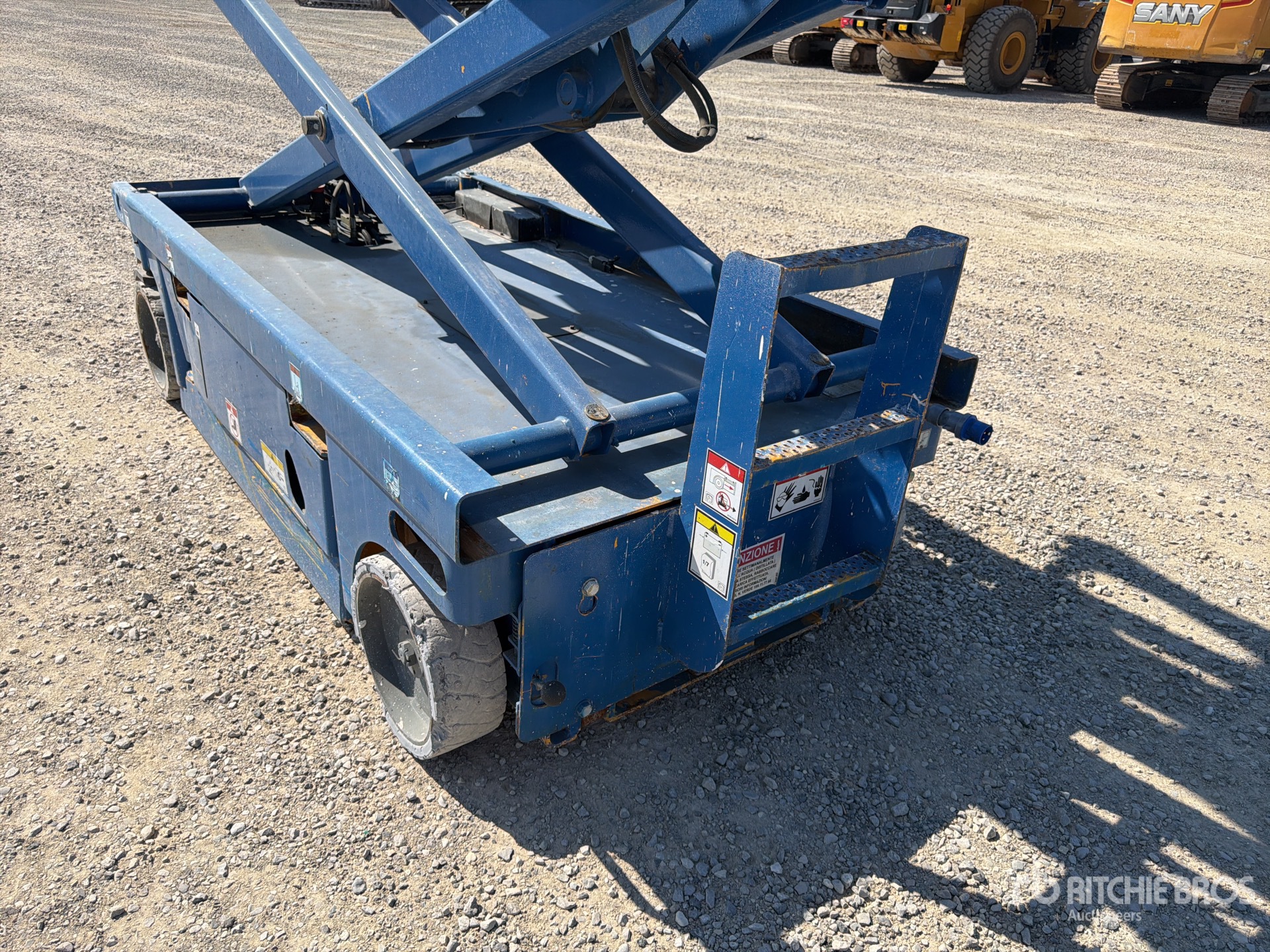2007 Haulotte COMPACT 10