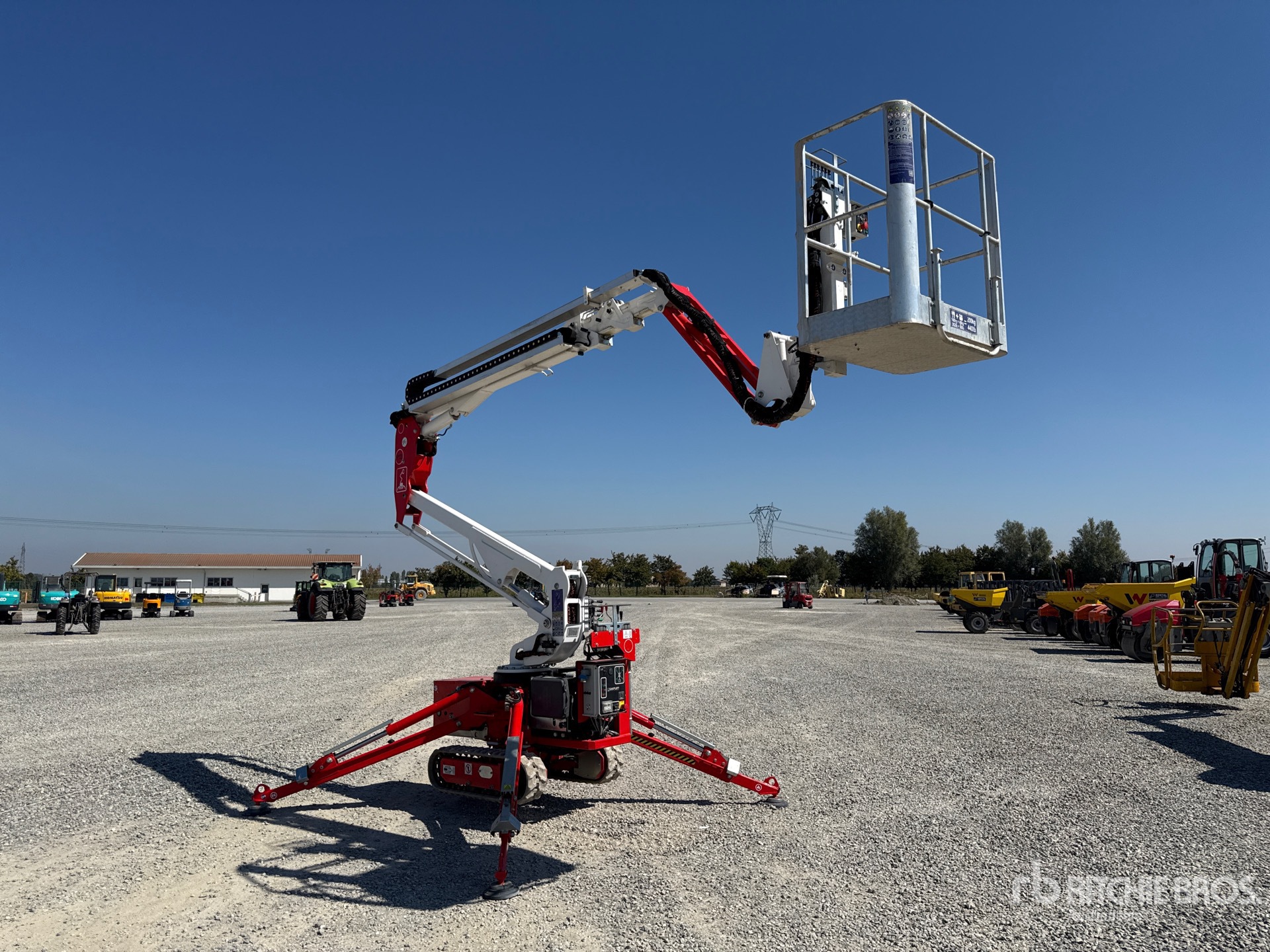 2021 Easy Lift R160