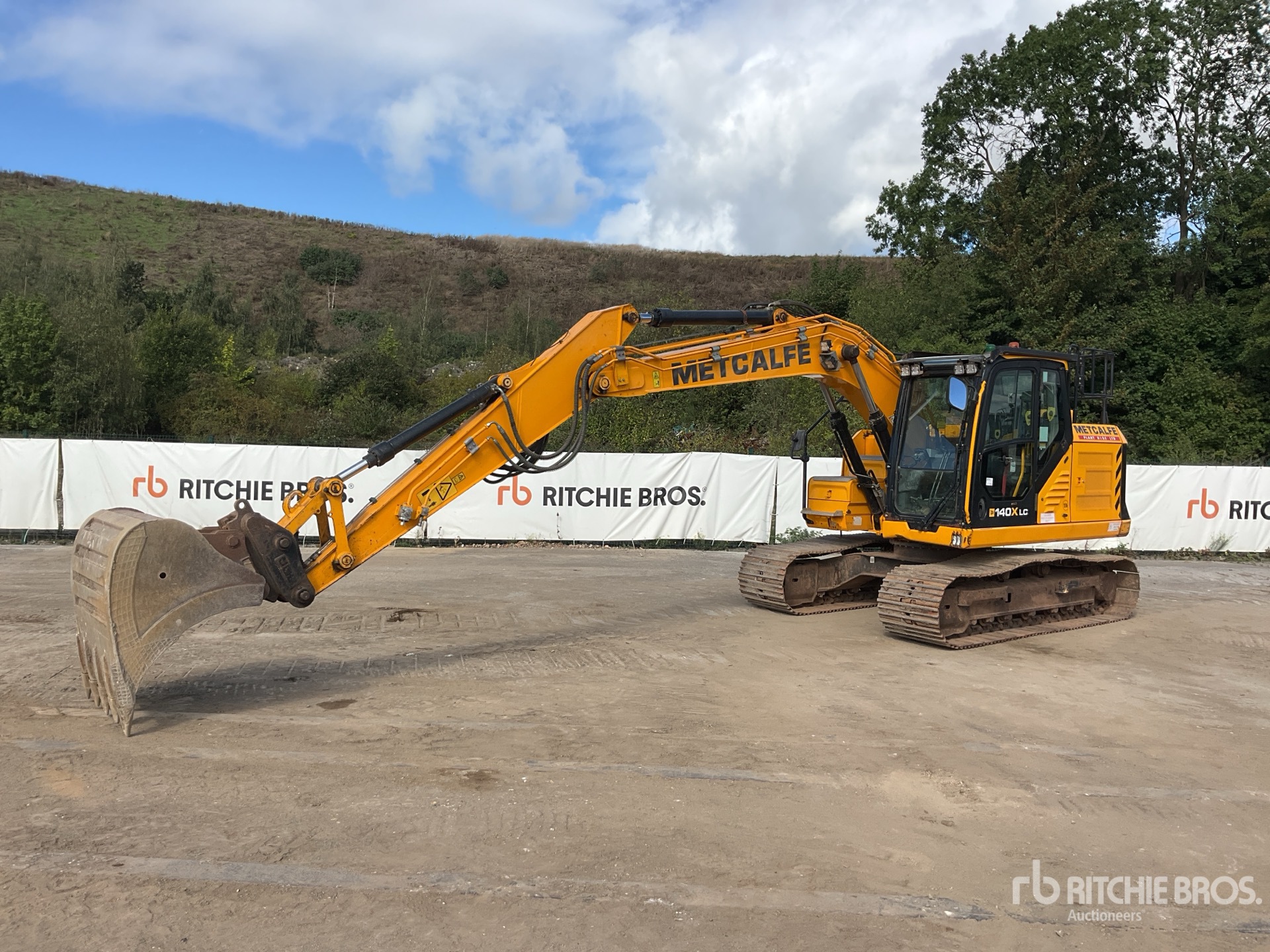 2020 JCB 140XL L