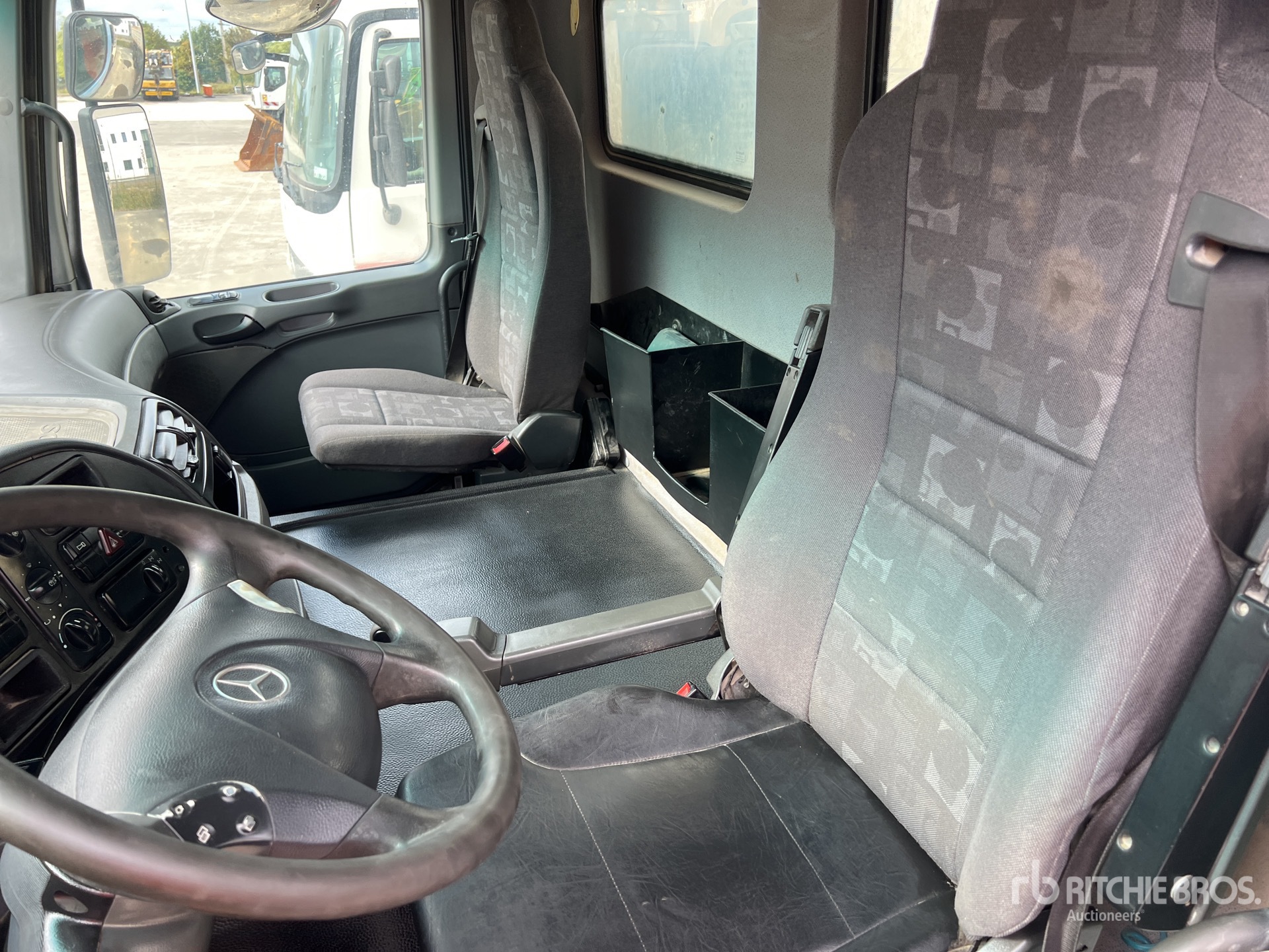 2007 Mercedes-Benz ACTROS 3236