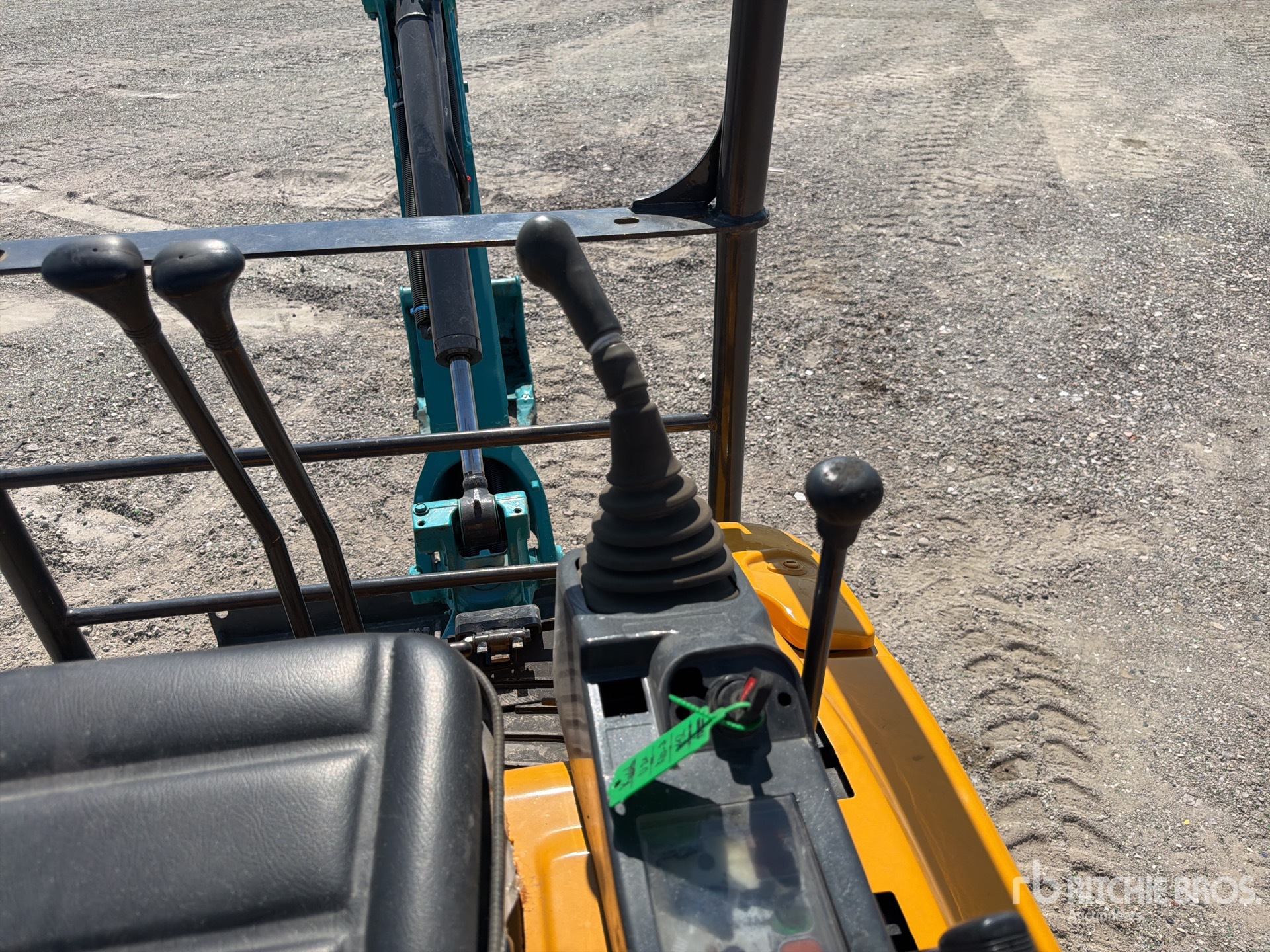 Kubota U20