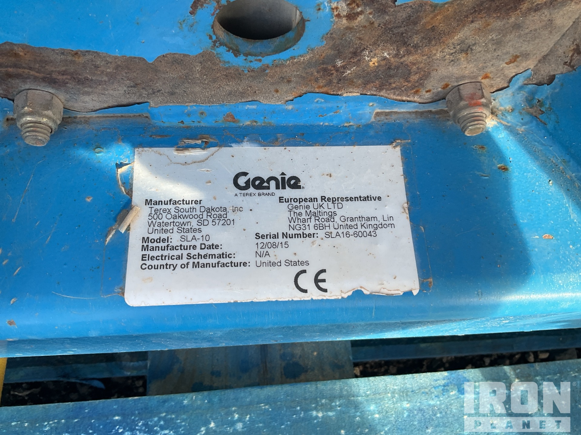 2015 Genie SLA-10