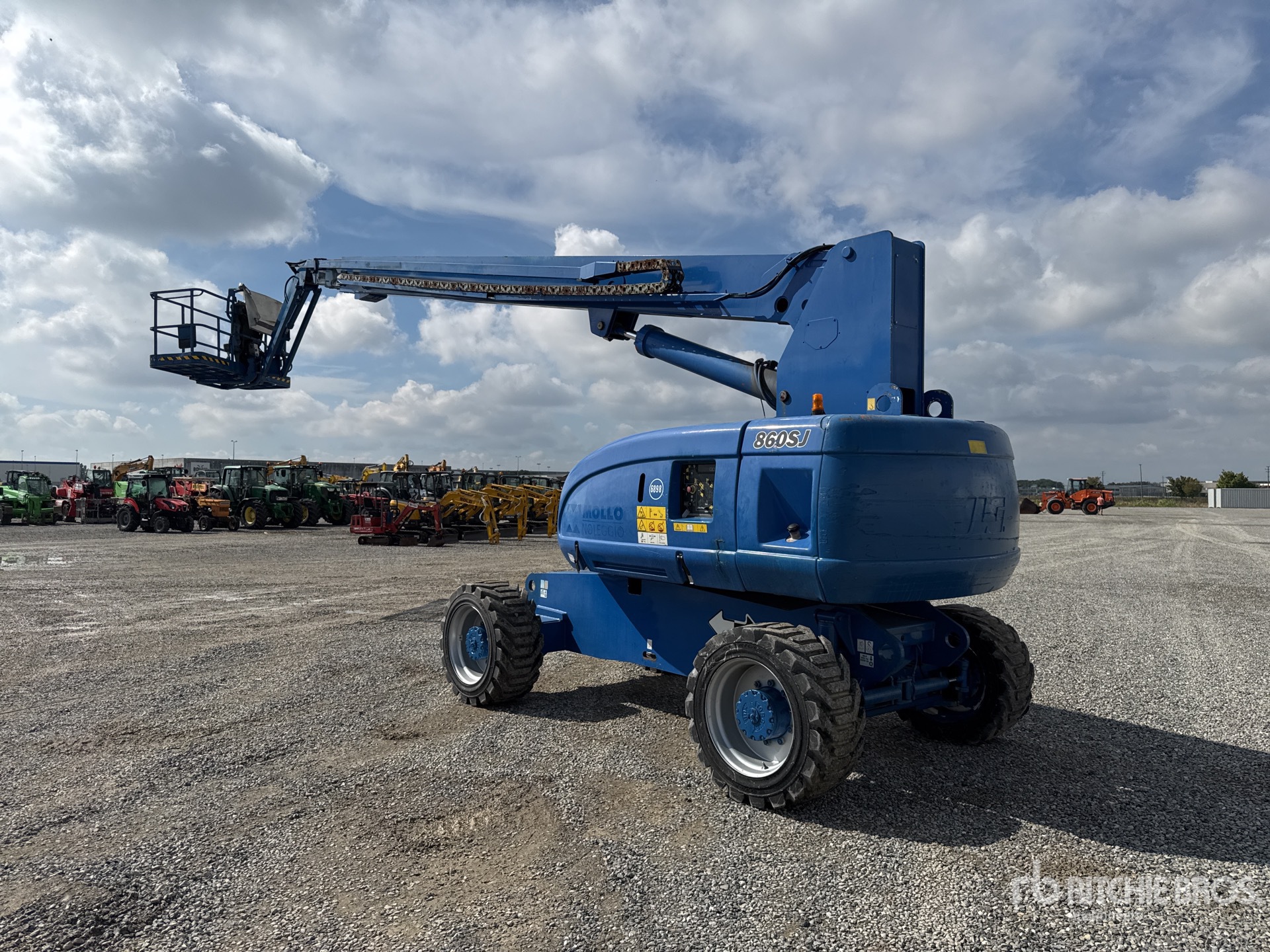 2005 JLG 860SJ