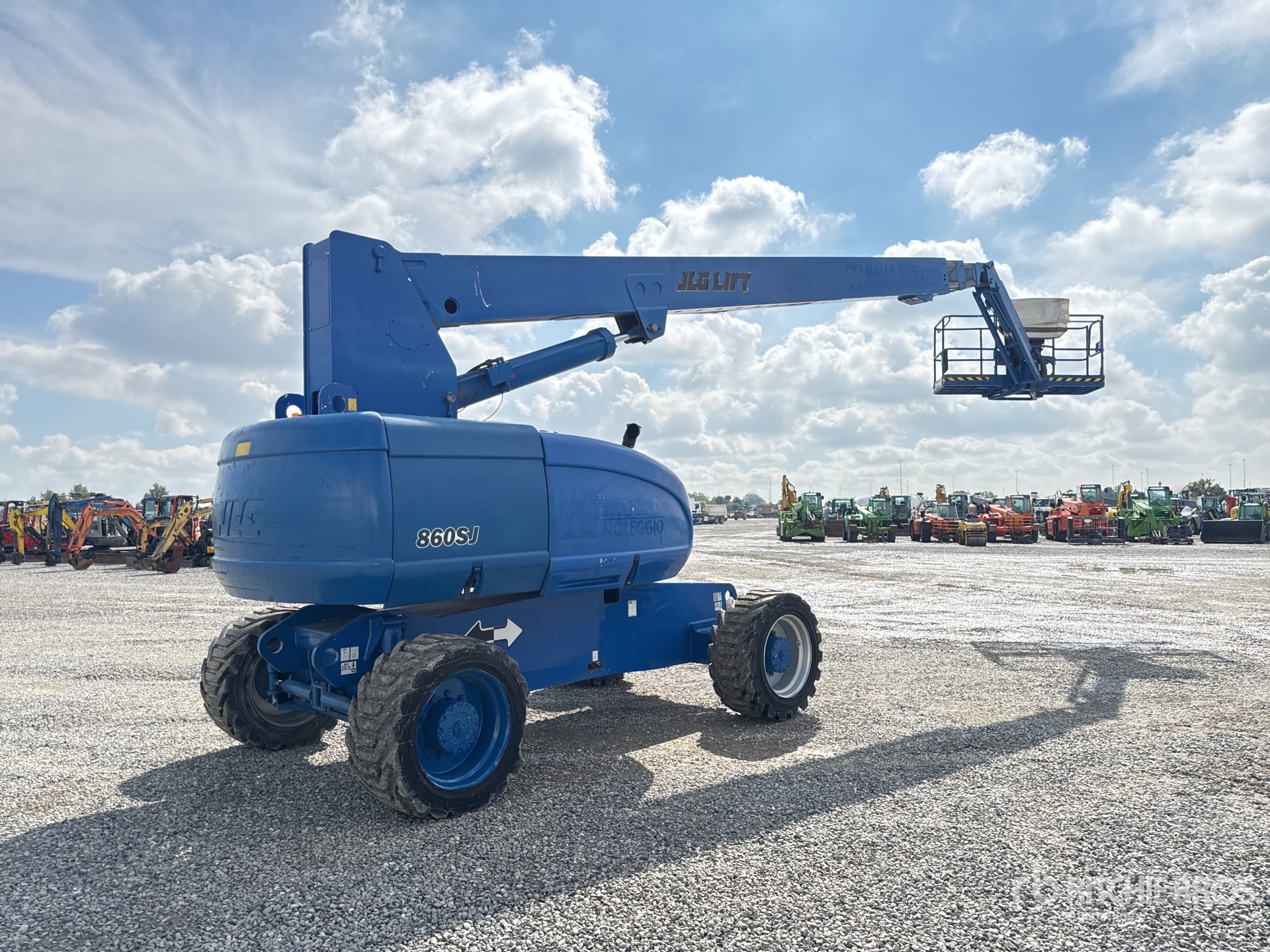 2005 JLG 860SJ