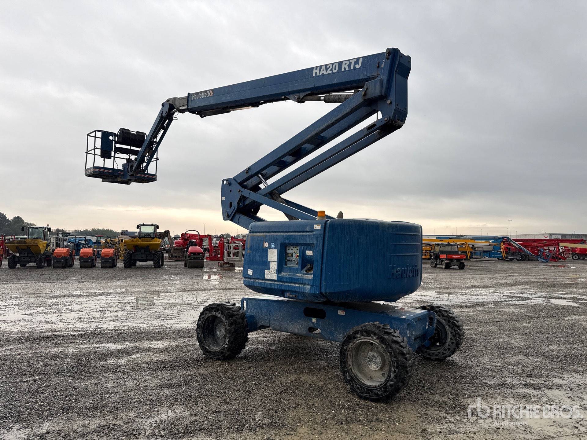 2016 Haulotte HA20RTJ