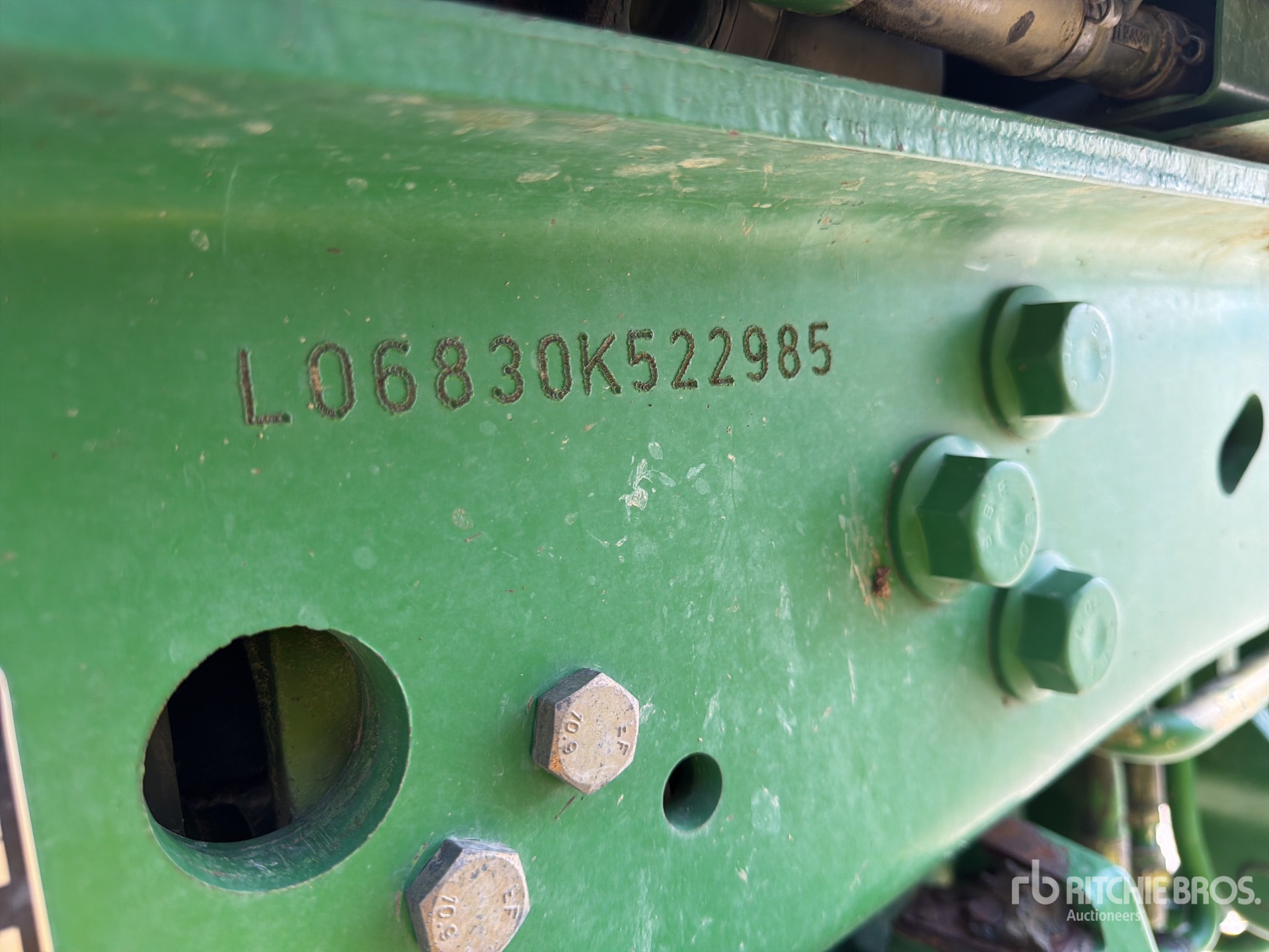 John Deere 6830