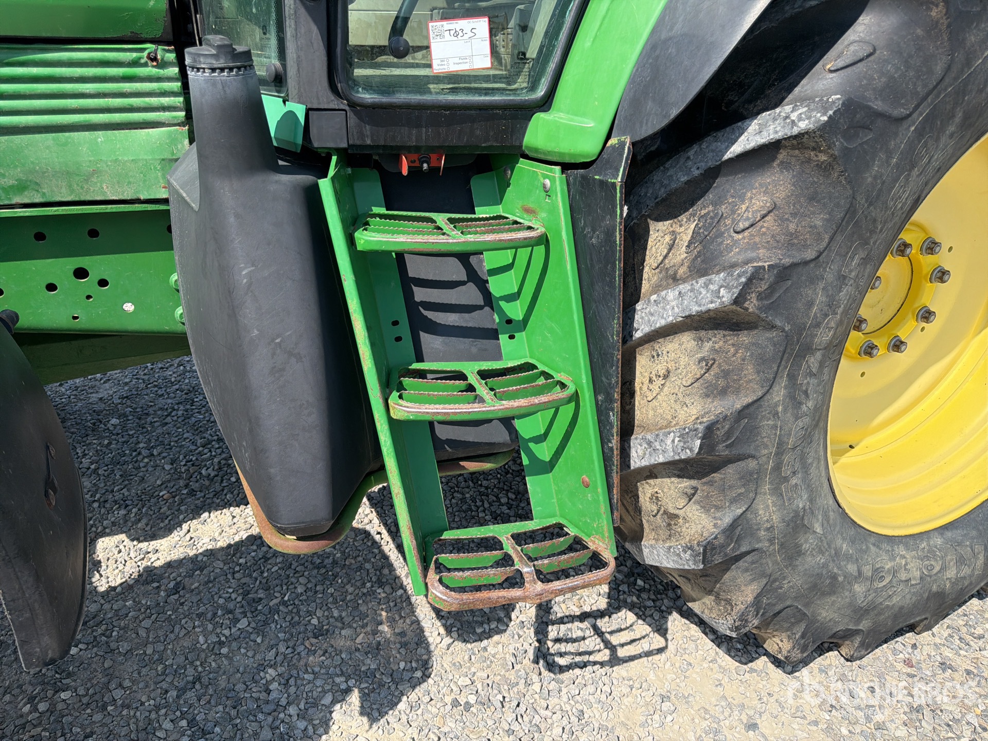 John Deere 6830