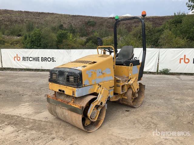 Cat CB224C Double Drum Roller