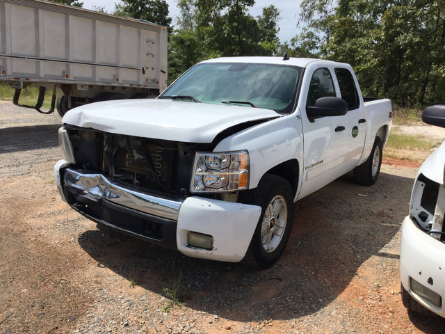 2007 Chevrolet 1500 Silverado 4x4 Crew Cab Pickup 2007 Chevrolet 1500 Silverado 4x4 Crew Cab Pickup