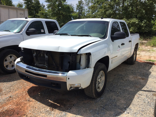 2007 Chevrolet 1500 Silverado 4x4 Crew Cab Pickup 2007 Chevrolet 1500 Silverado 4x4 Crew Cab Pickup