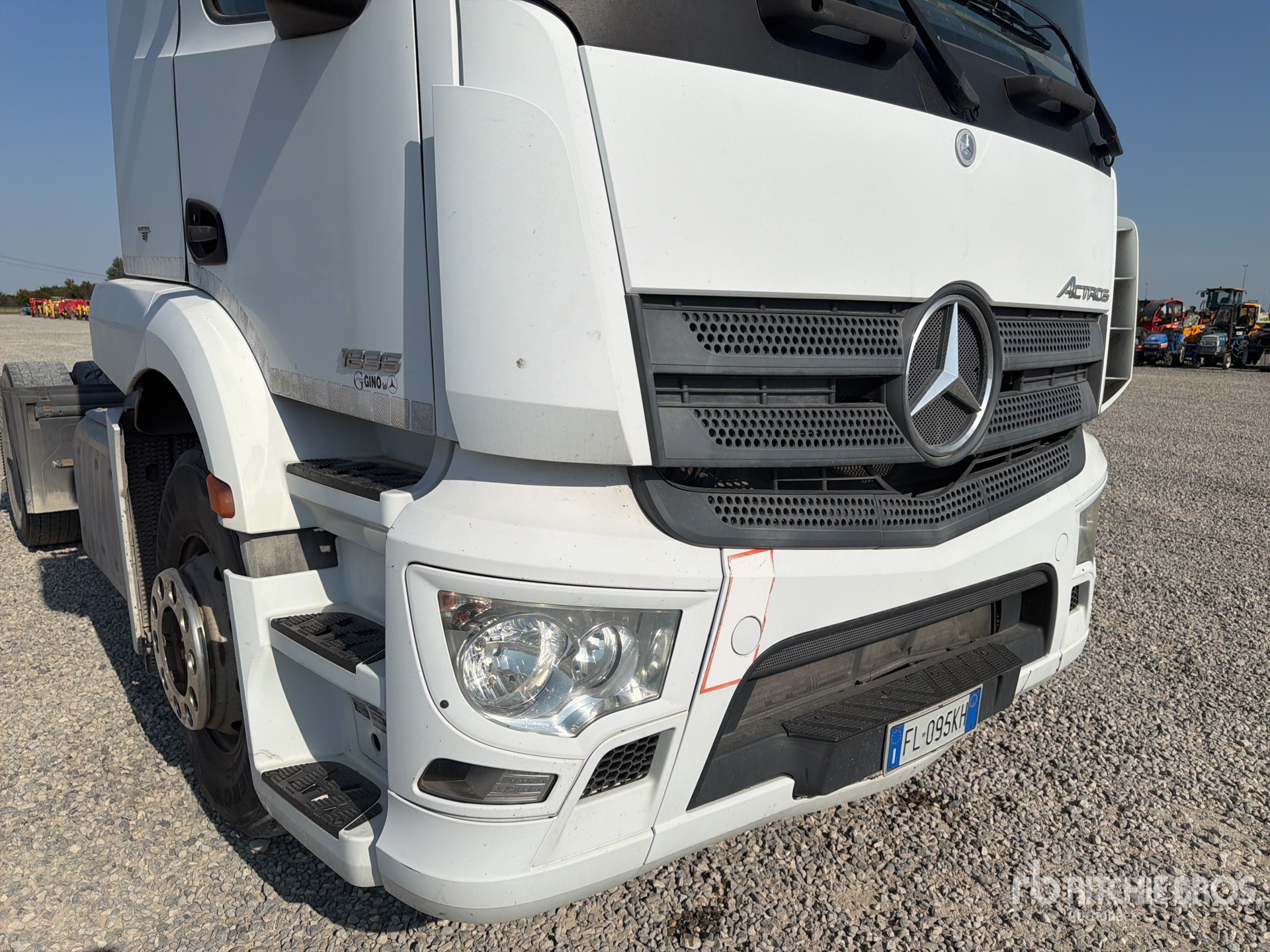 2014 Mercedes-Benz ACTROS