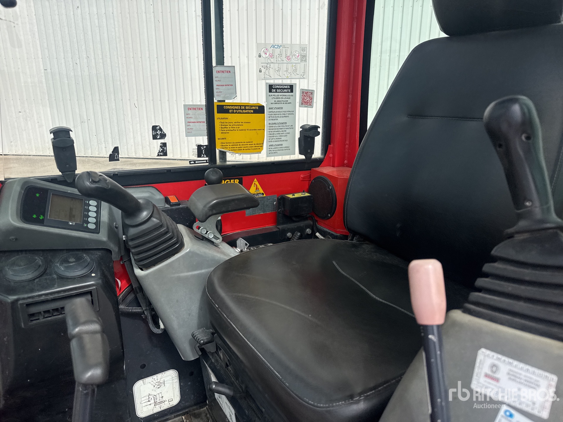 2017 Yanmar VIO25-6CR