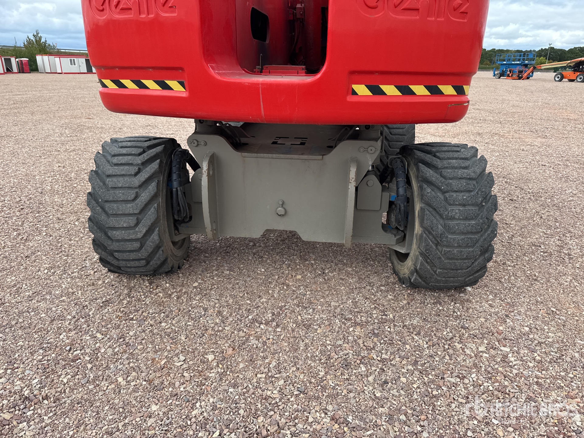 2010 Genie Z80/60