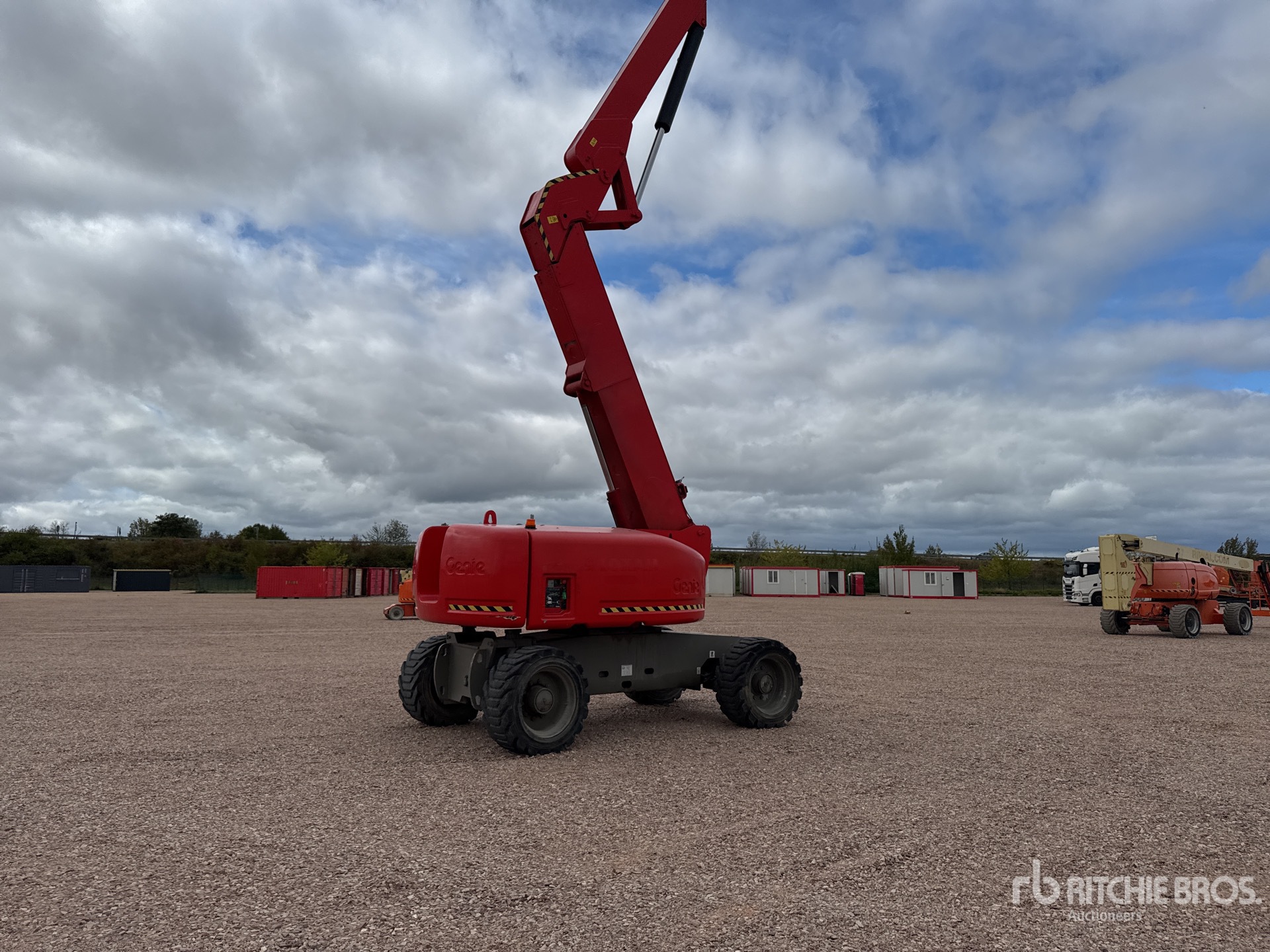 2010 Genie Z80/60