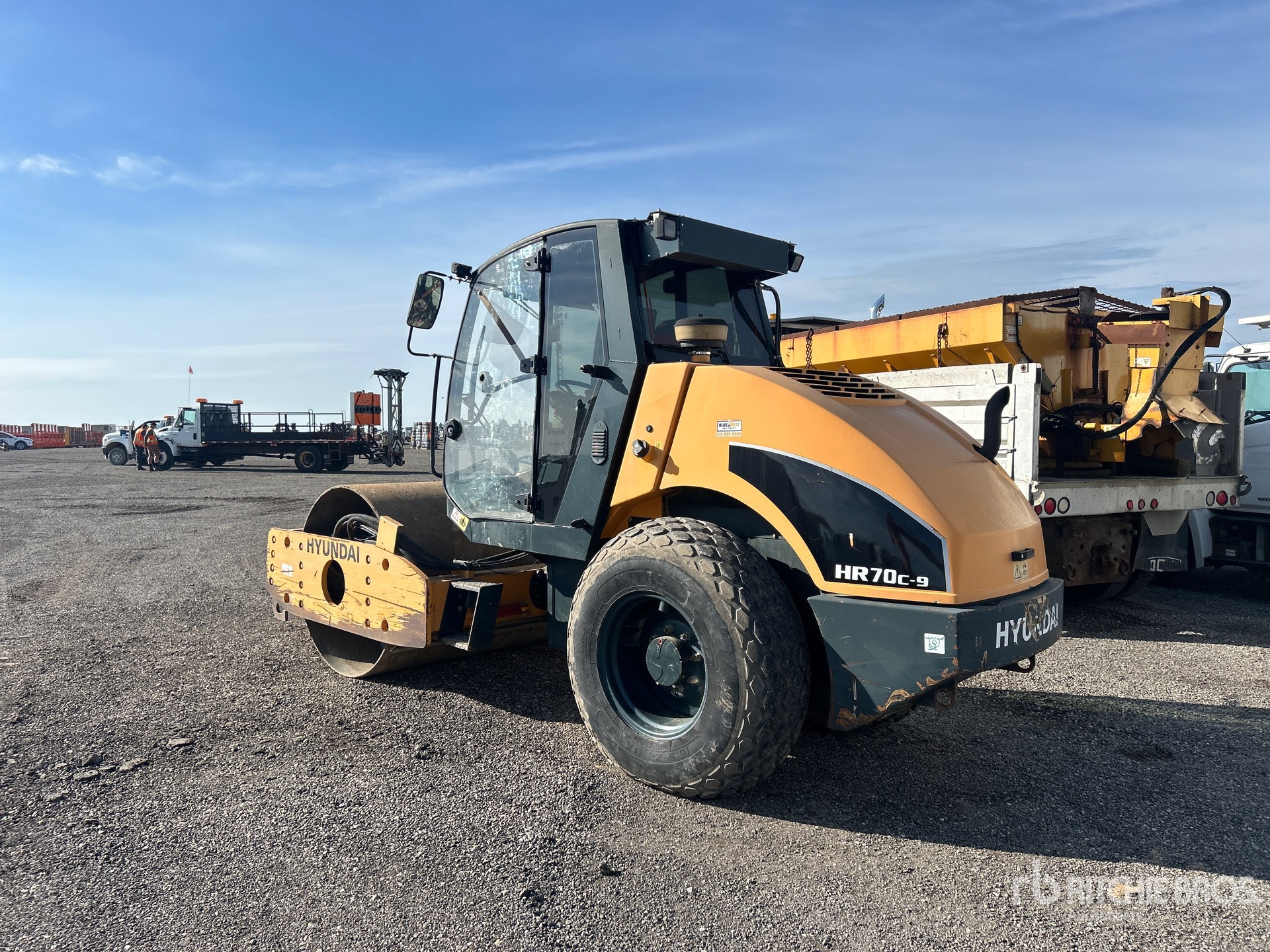2017 Hyundai HR70C-9