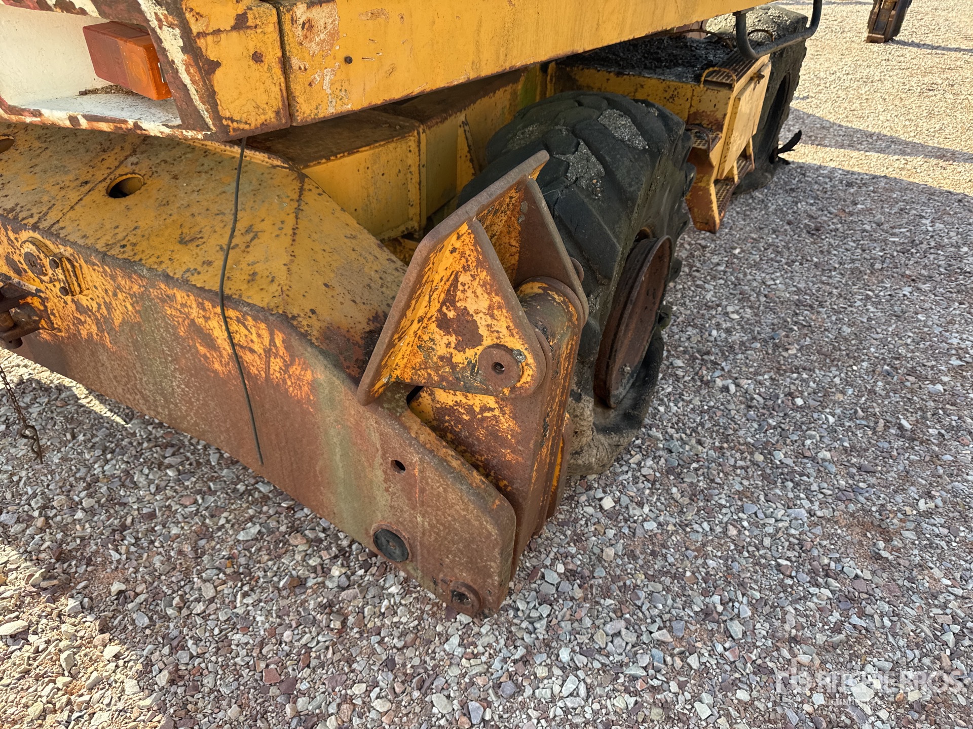 1988 Liebherr A902
