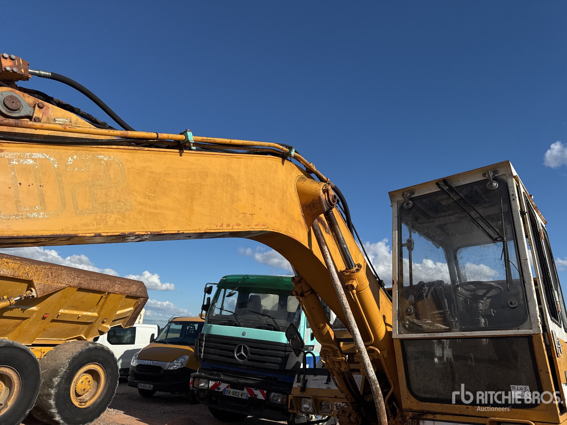 1988 Liebherr A902
