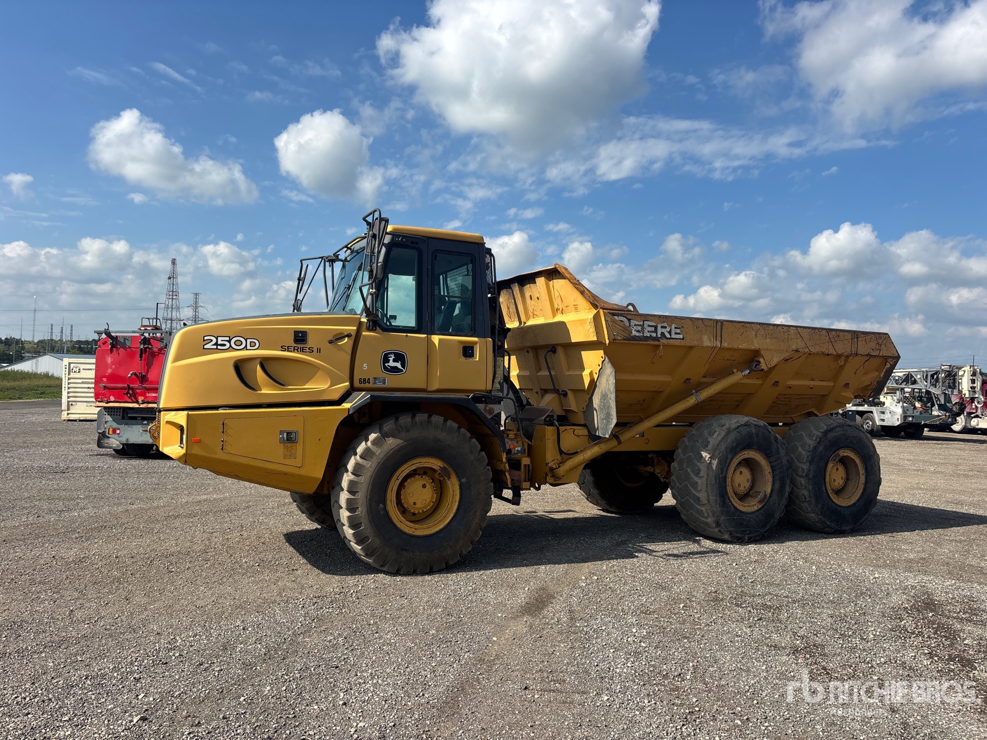 Photo of 2011 John Deere 250D