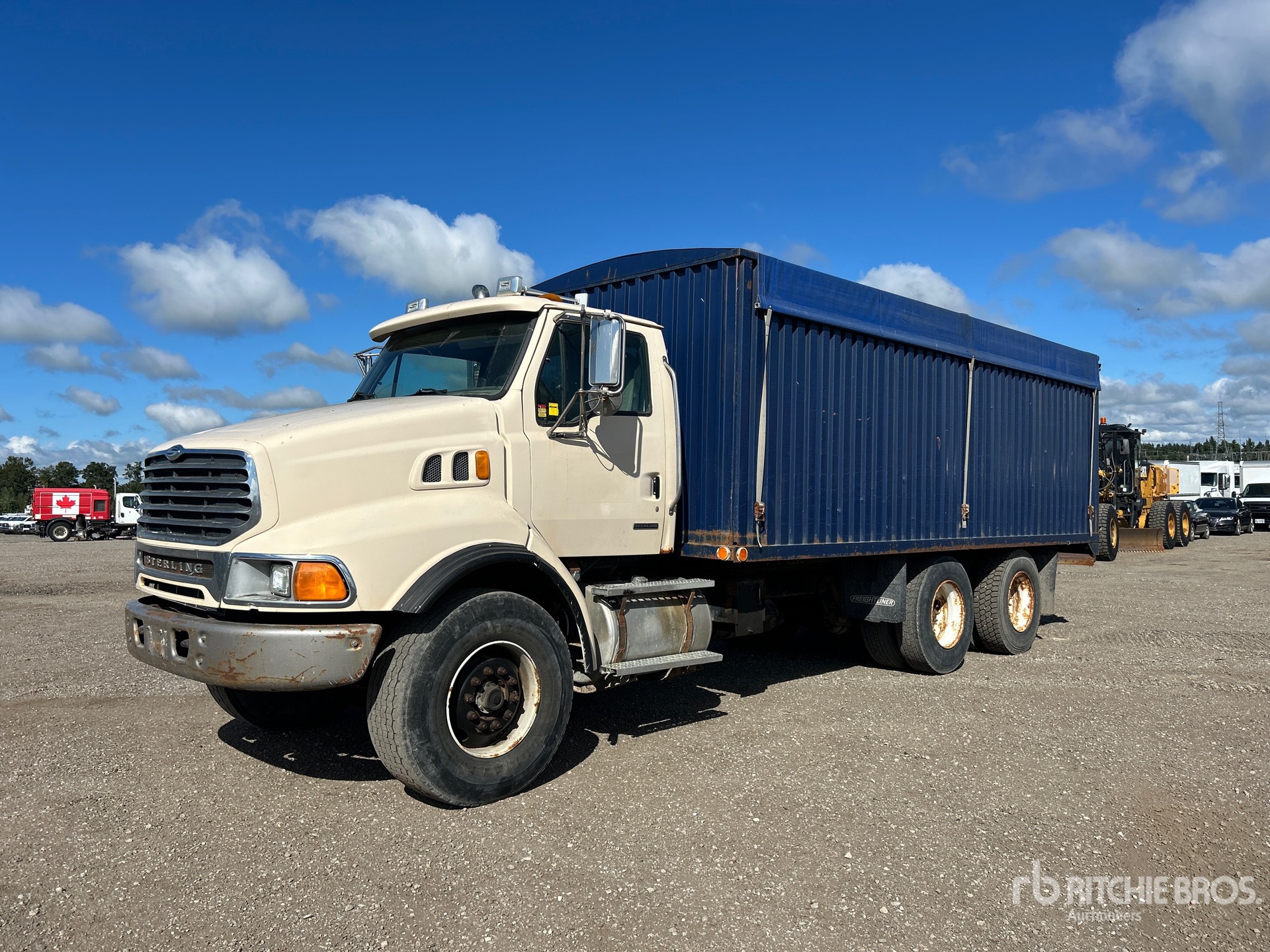 Photo of 2003 Sterling L8500