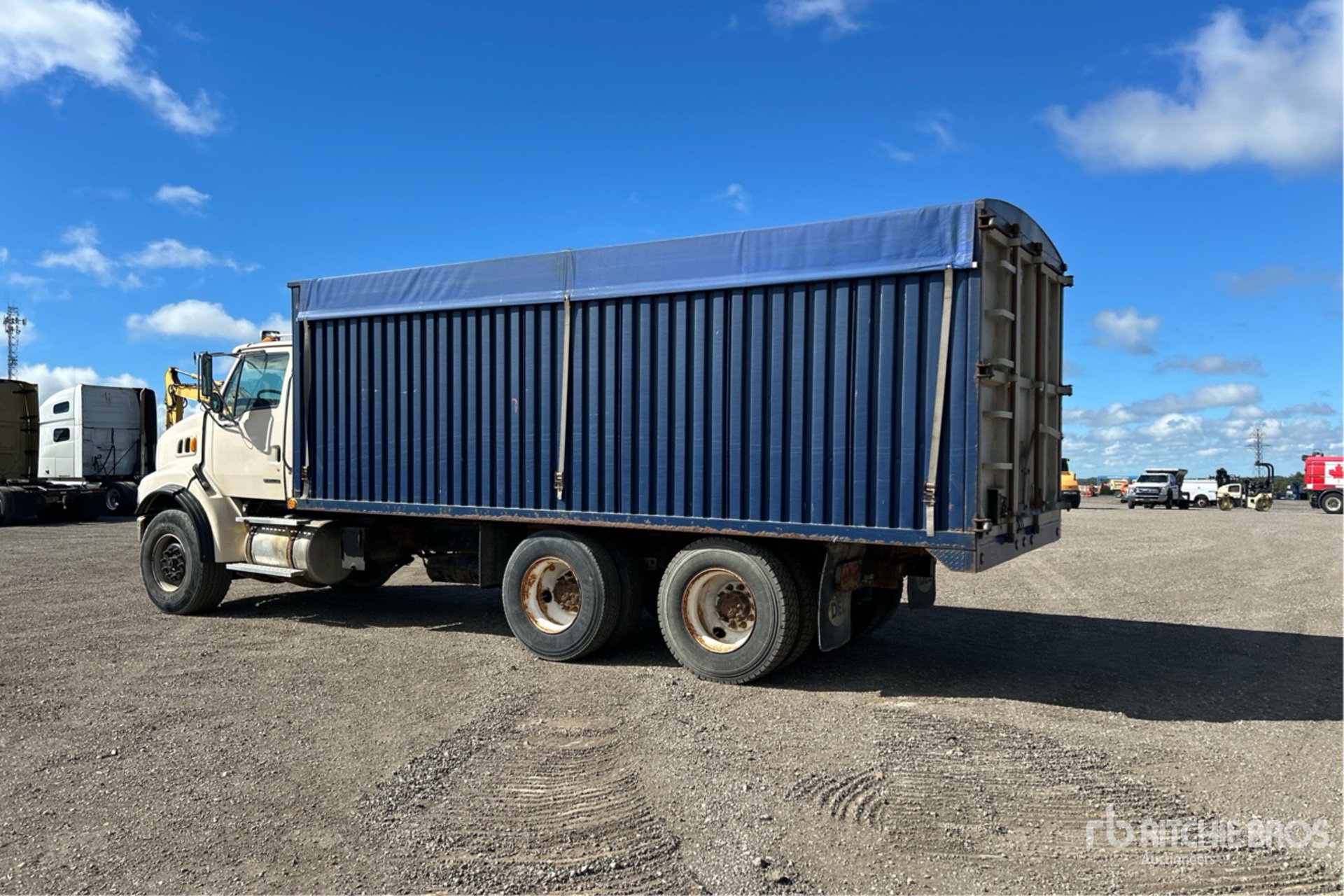 2003 Sterling L8500