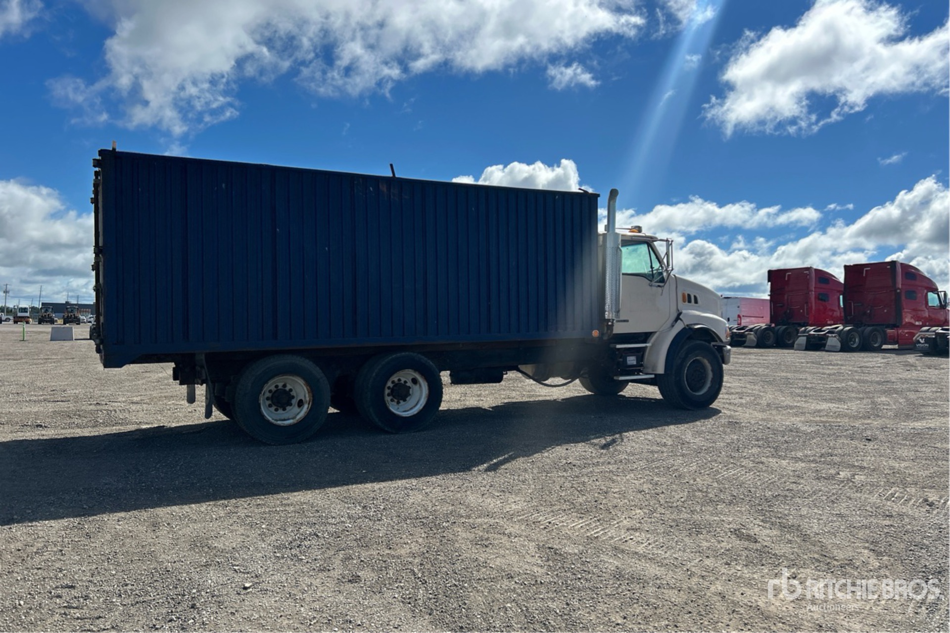 2003 Sterling L8500
