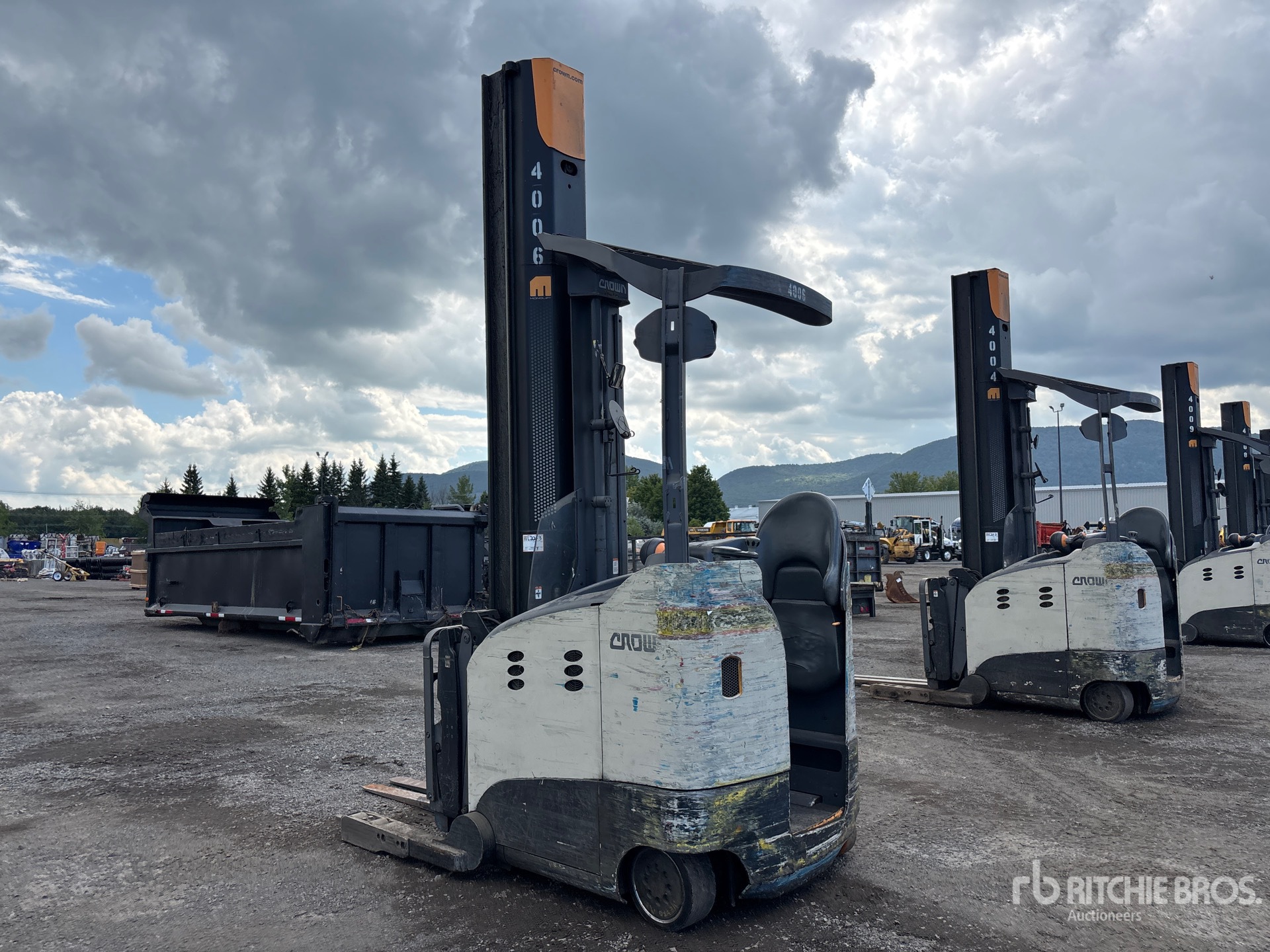 2013 Crown RMD6095S-32TT-3