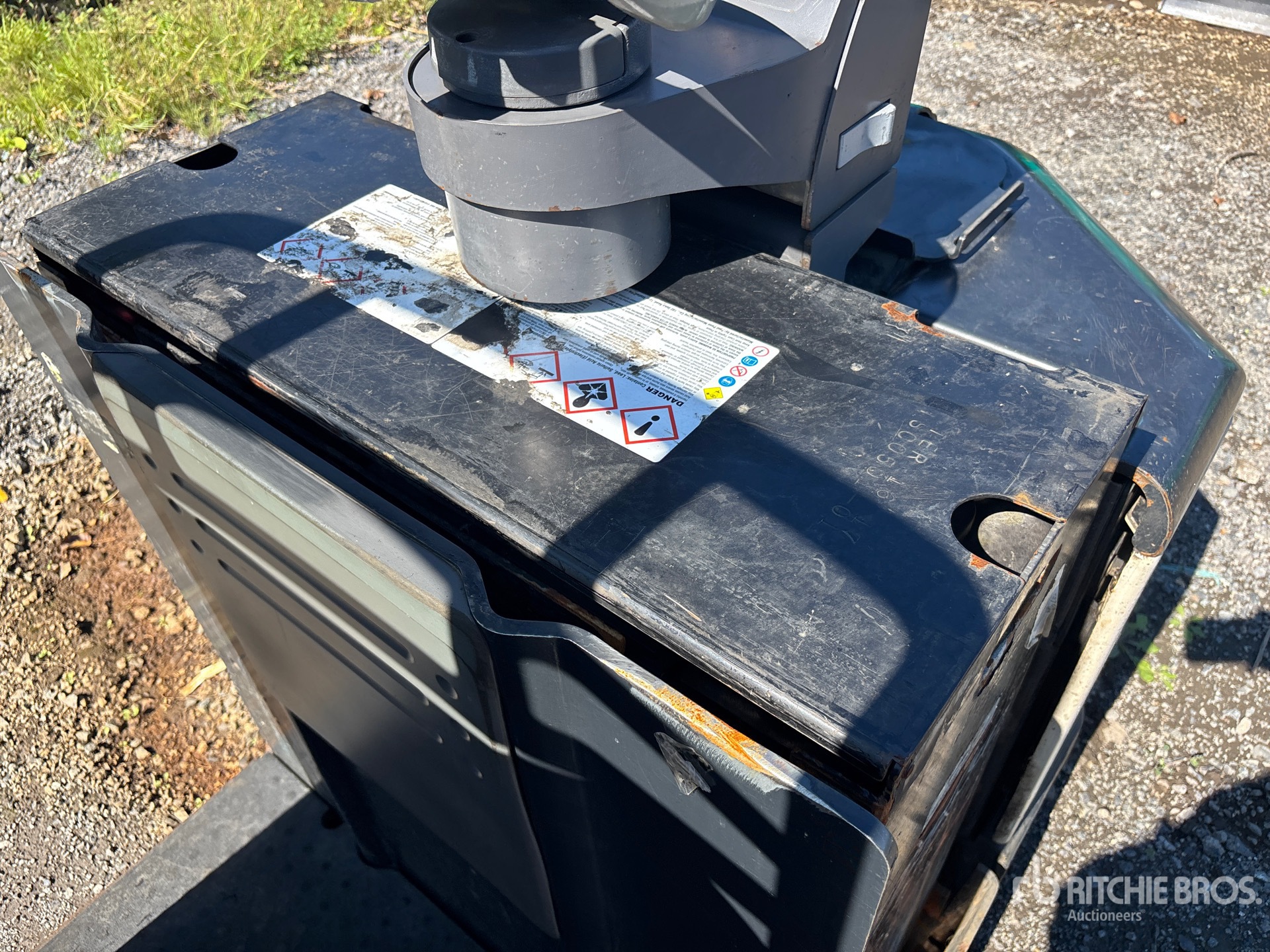 2011 Crown PC4500-80