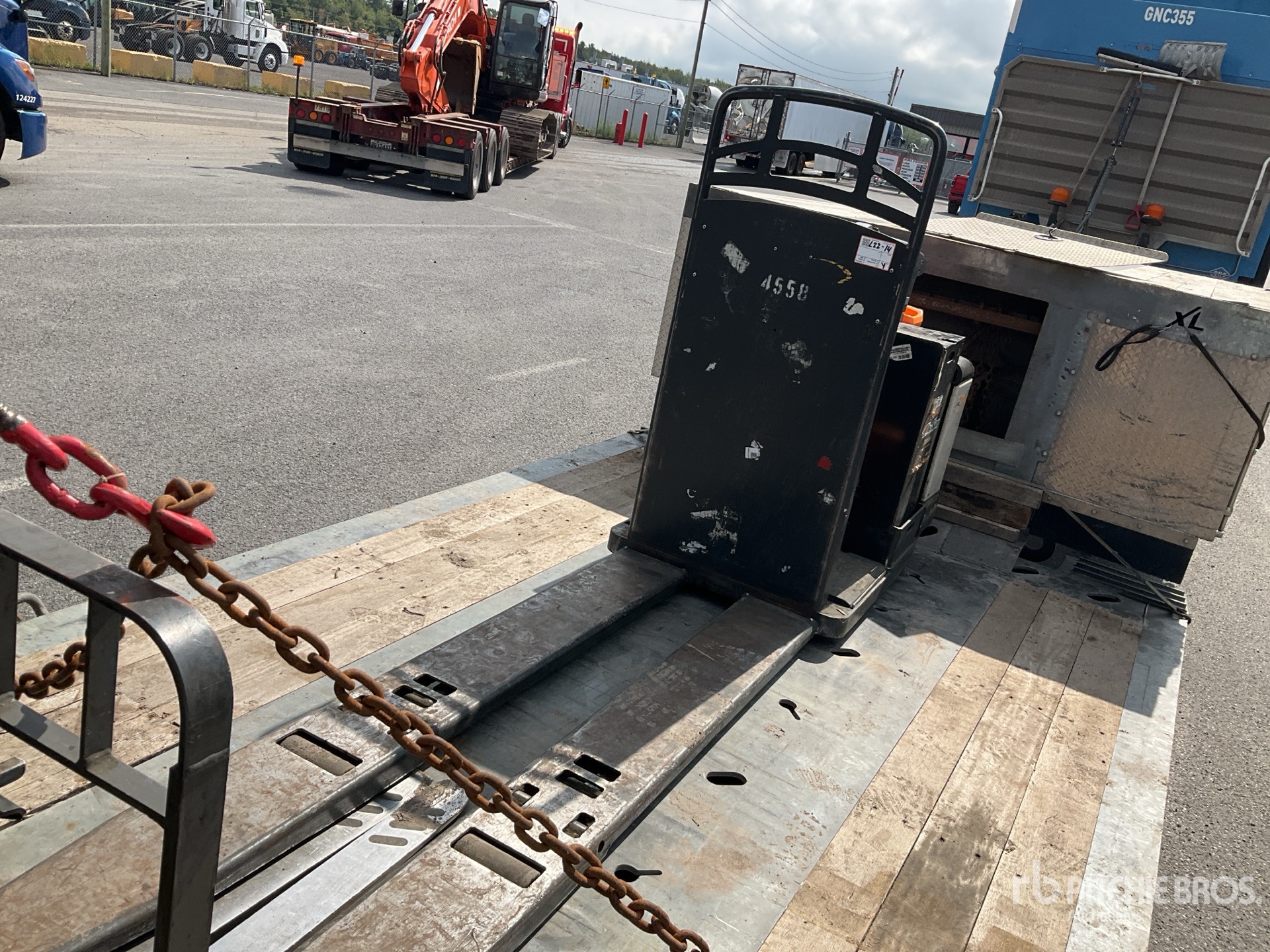 2011 Crown PC4500-80
