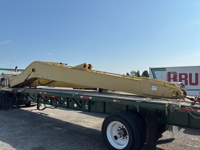 2007 Cat Excavator Long Reach Attachment 2007 Cat Excavator Long Reach Attachment