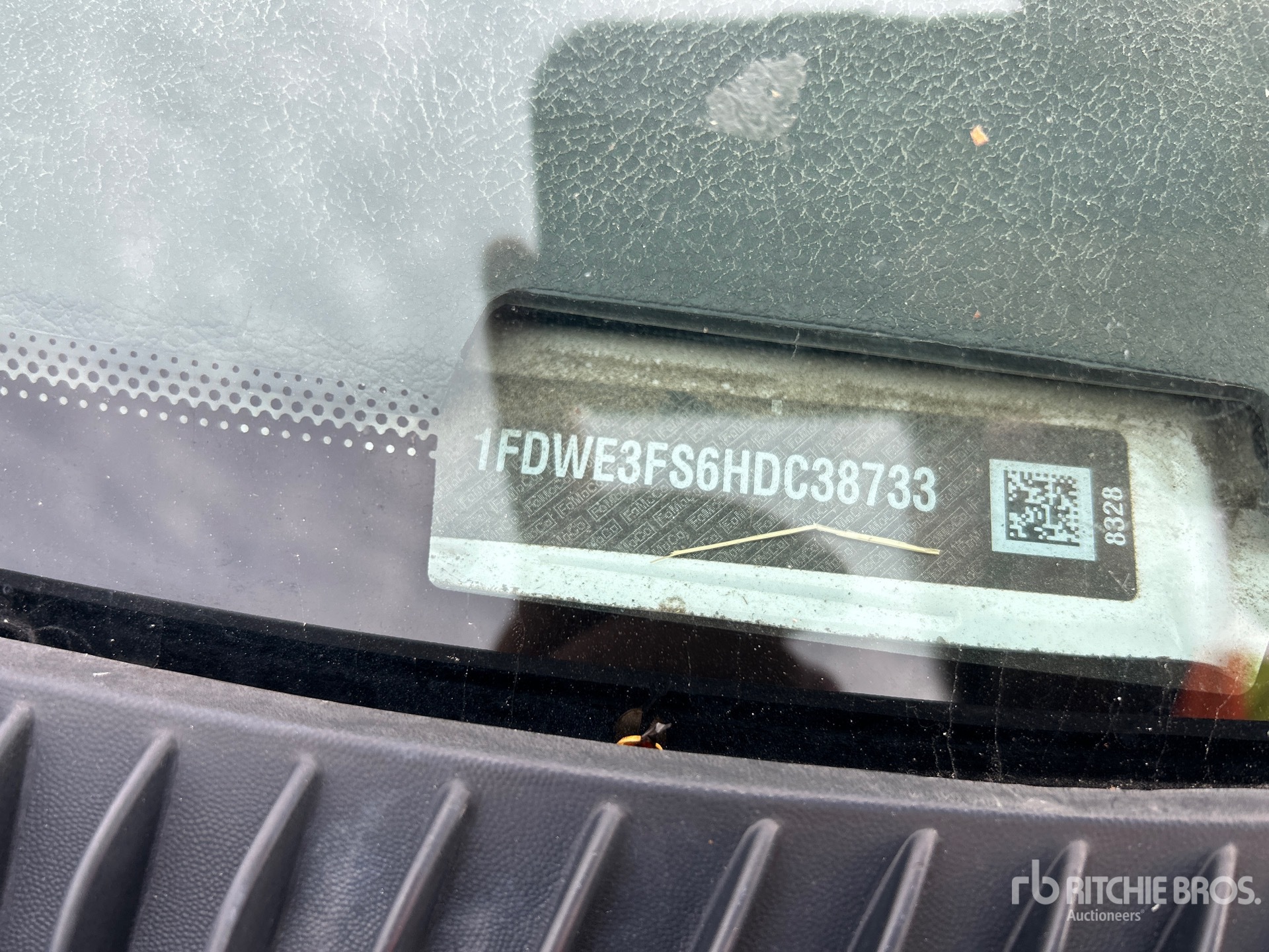 2017 Ford E350