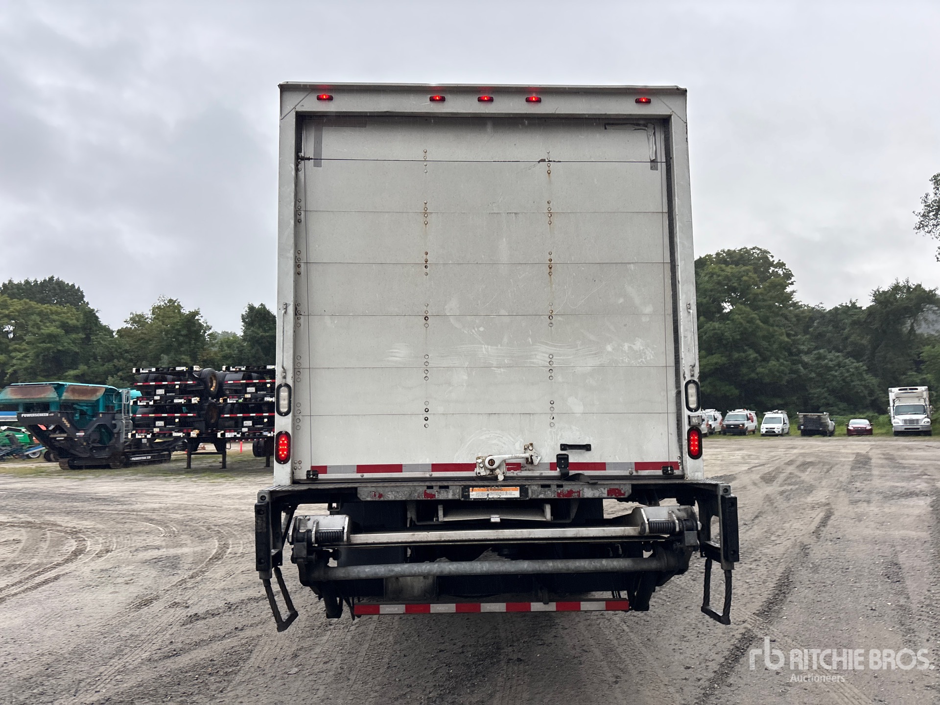 2016 Freightliner M2 106