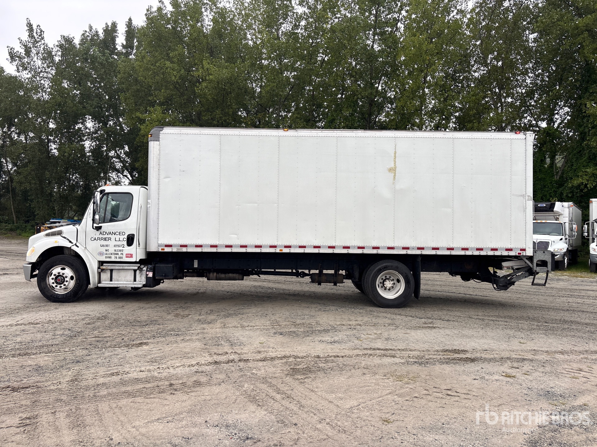 2016 Freightliner M2 106