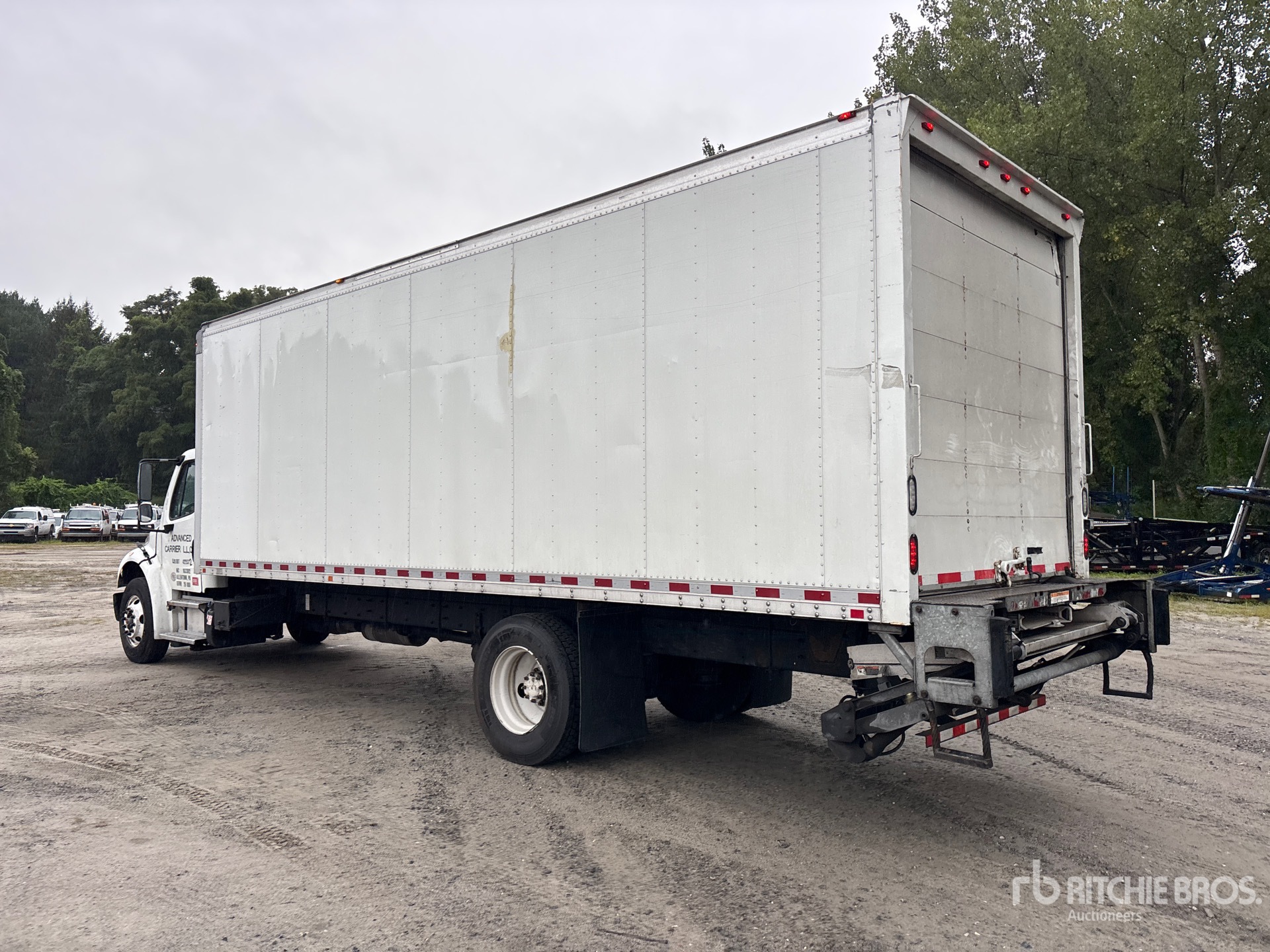 2016 Freightliner M2 106