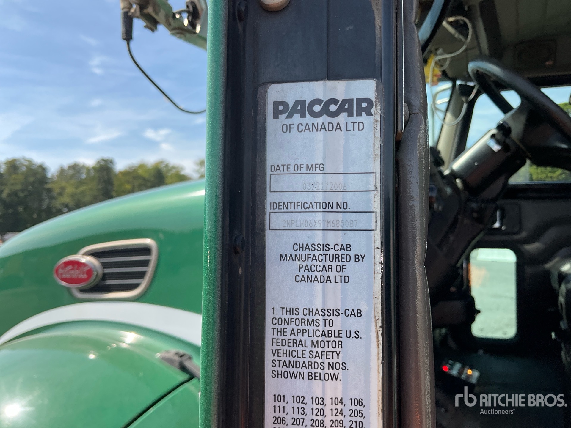 2007 Peterbilt 335