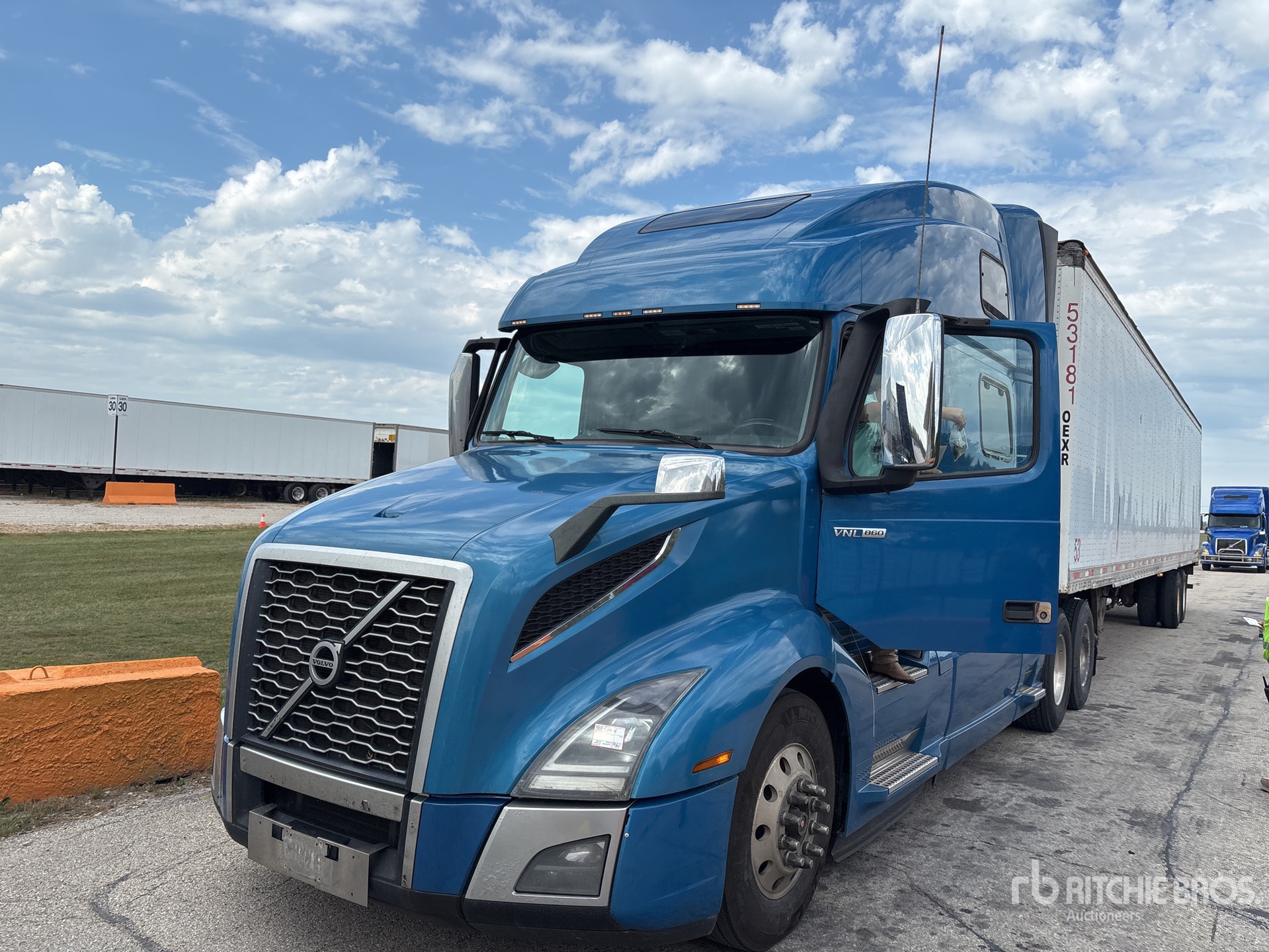 2019 Volvo VNL