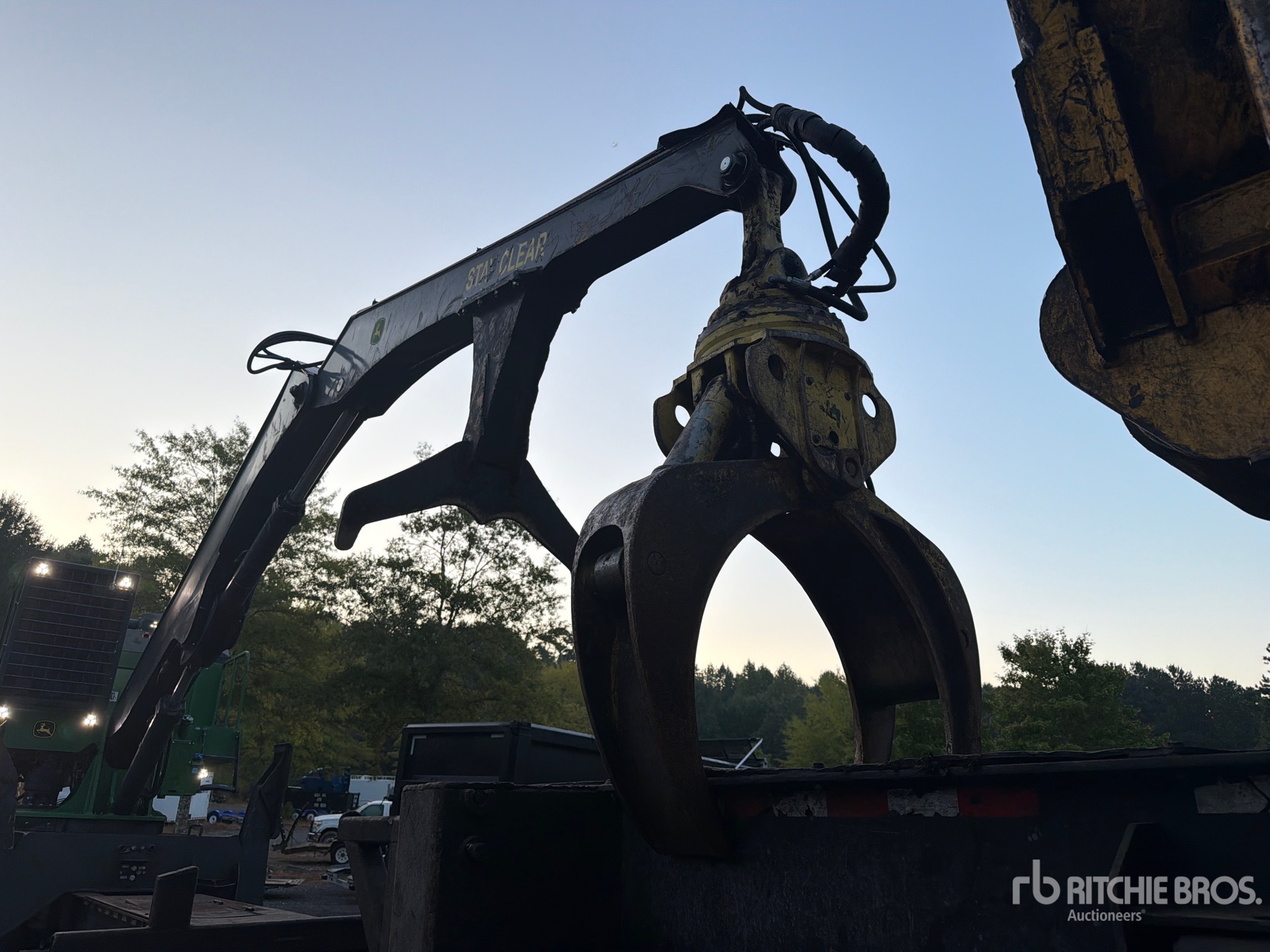 2021 John Deere 437E