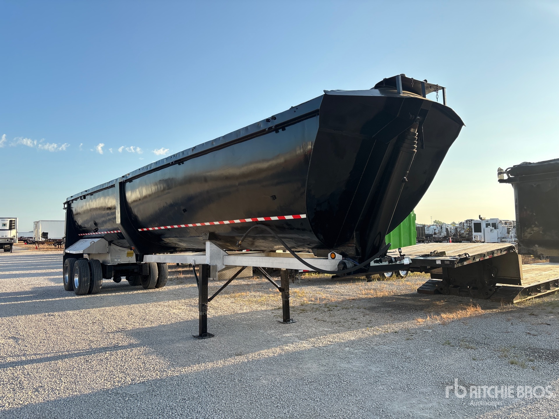 2000 American Trailers ATI-4052