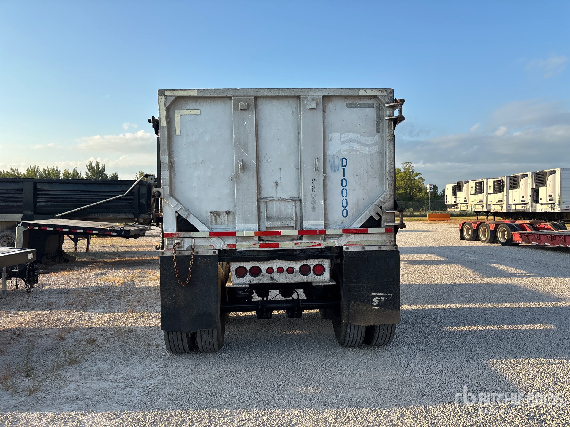 2000 American Trailers ATI-4052