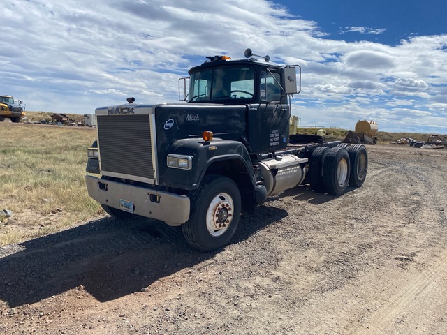 1991 Mack RW713 6x4 T/A Day Cab Truck Tractor