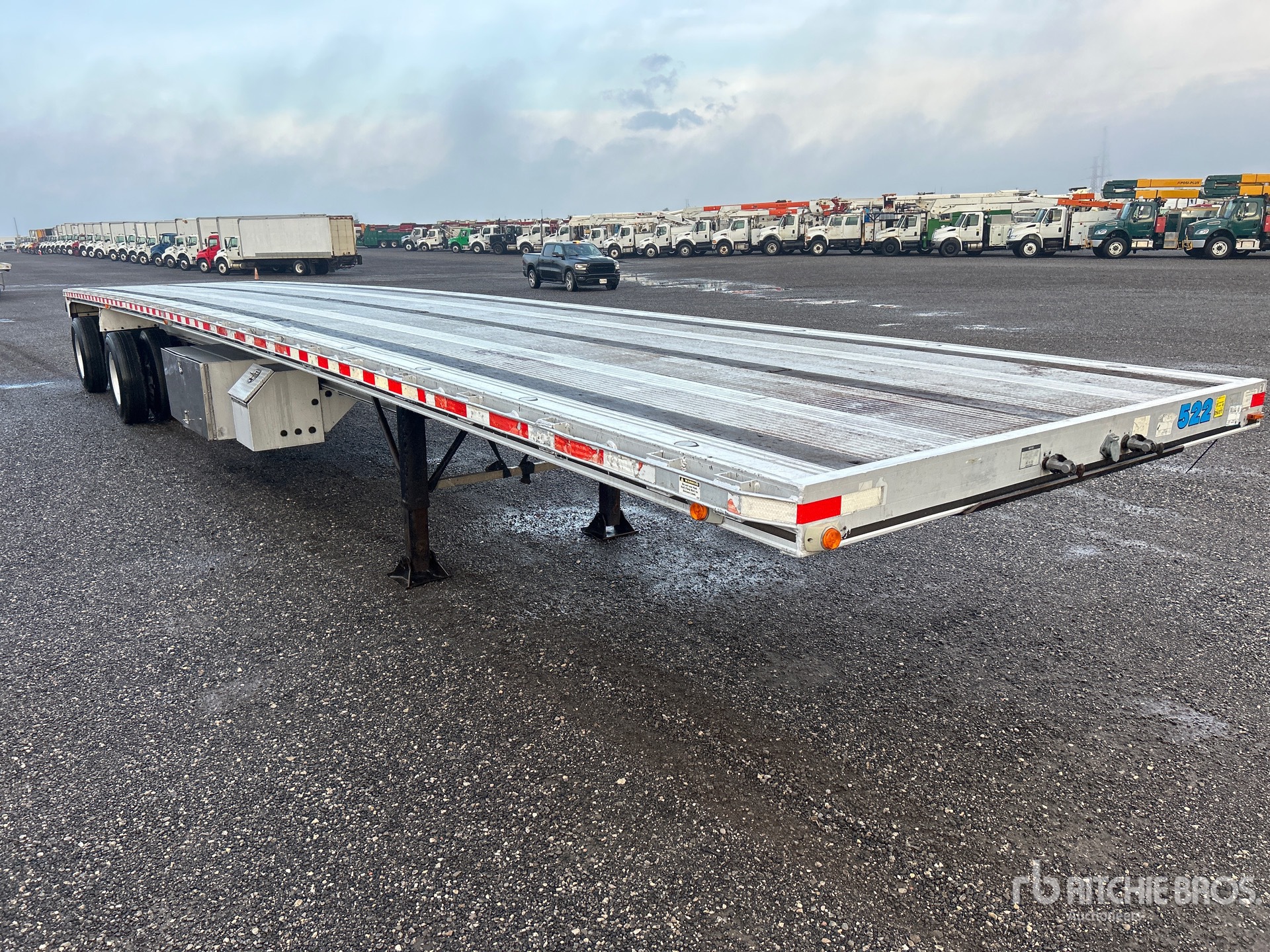 2006 East Manufacturing 48 ft T/A