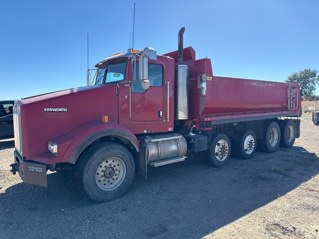 2012 Kenworth T800 10x4 Quad/A Dump Truck
