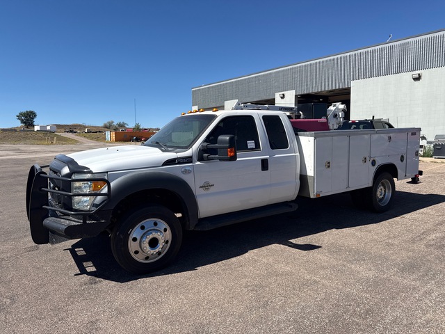2015 Ford F-550 4x2 Service Truck