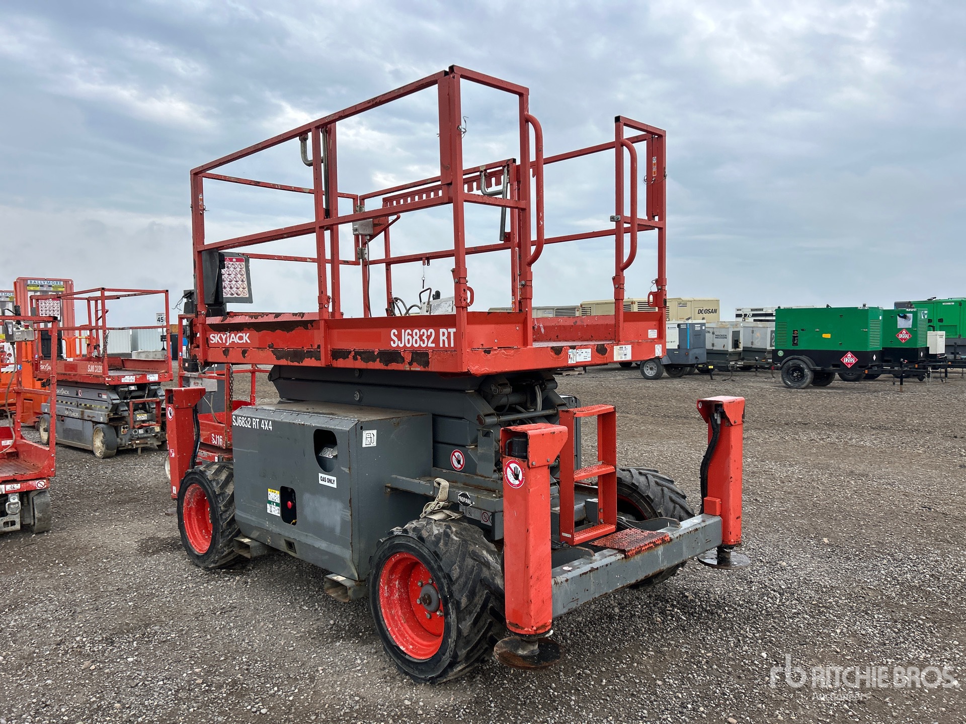 2018 Skyjack SJ6832 RT