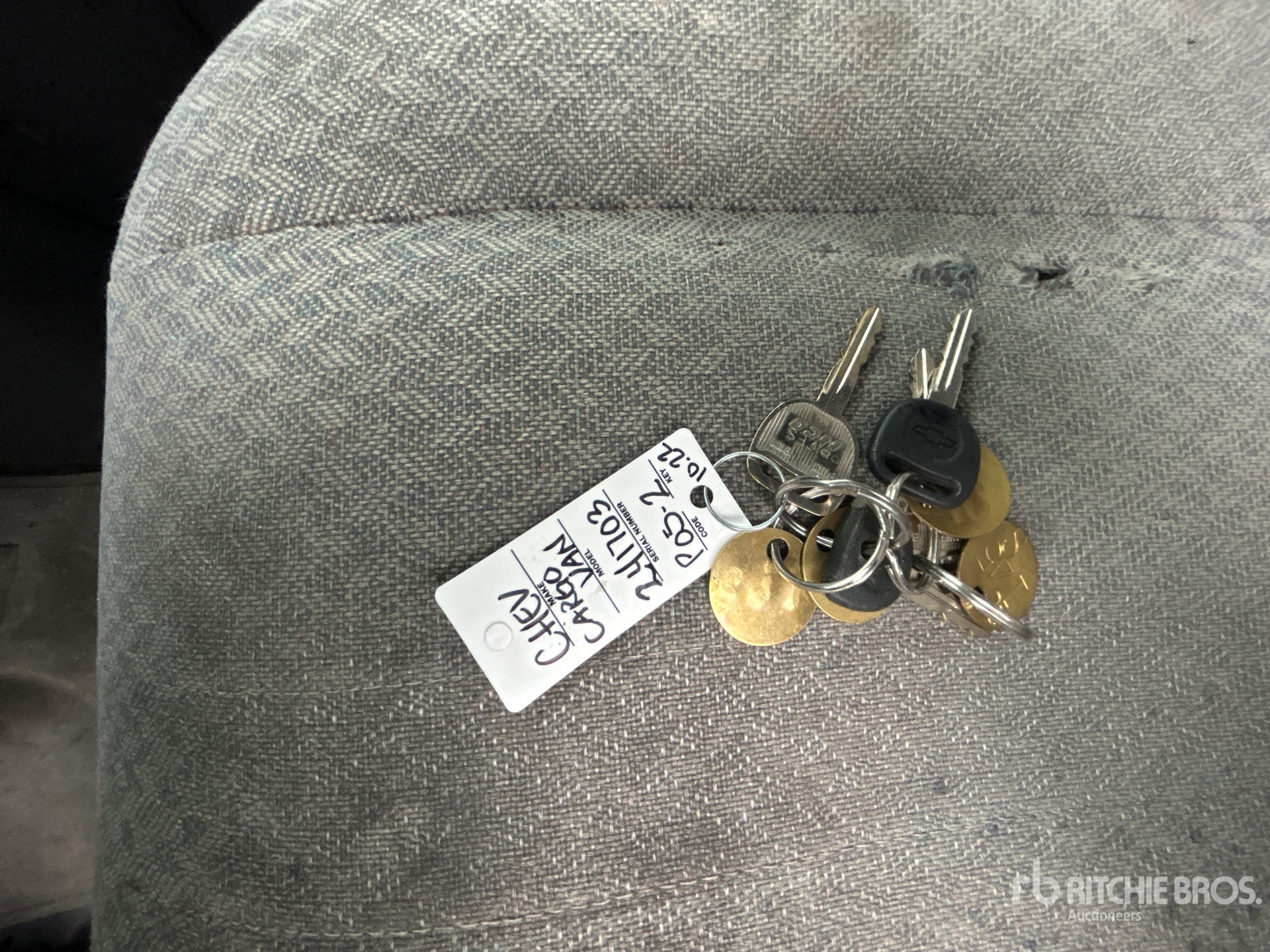 2006 Chevrolet EXPRESS 2500