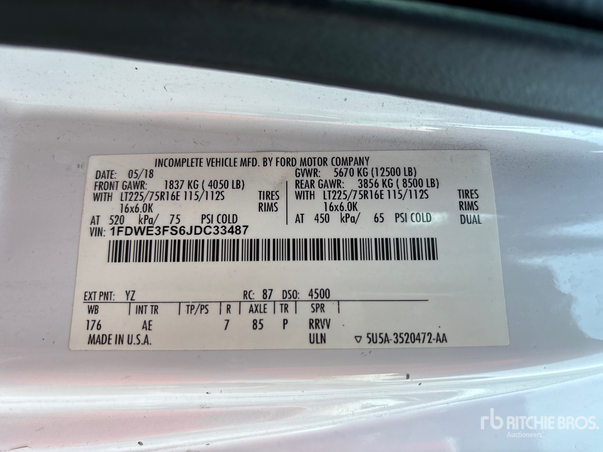 2018 Ford E-350