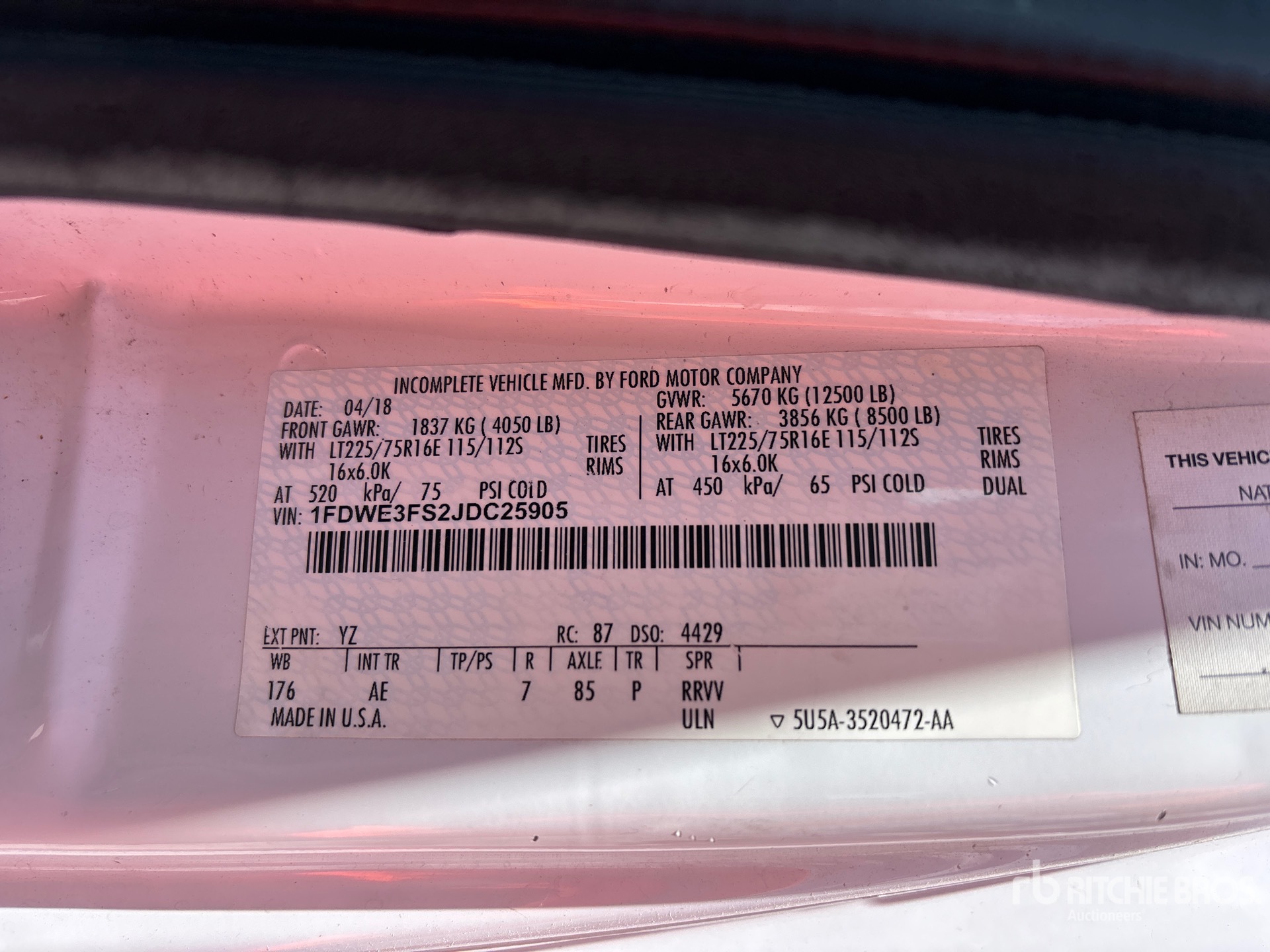 2018 Ford E-350
