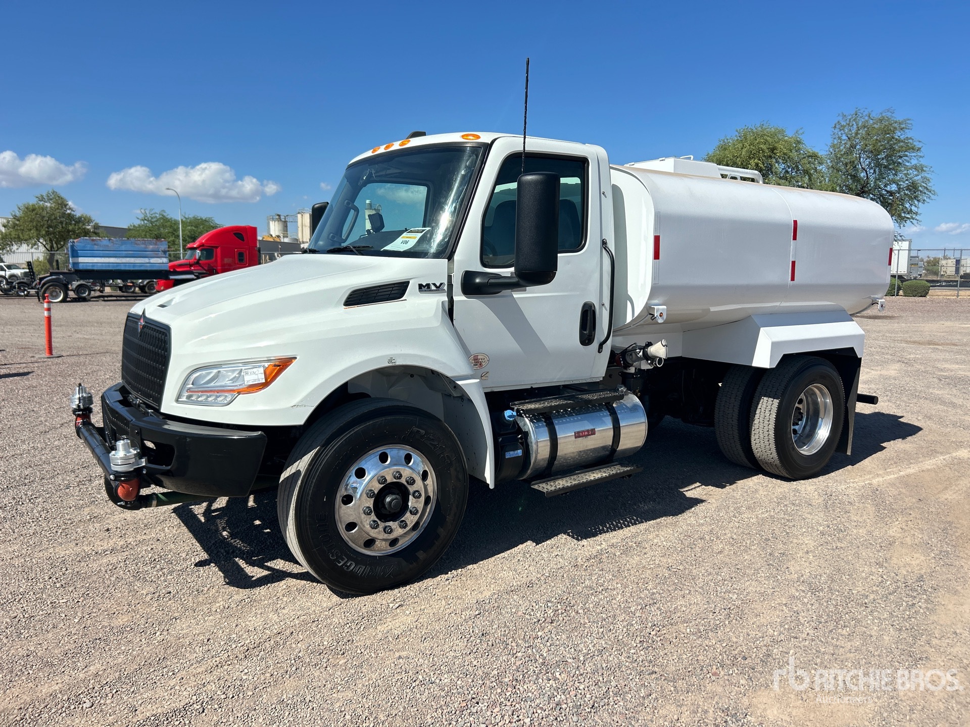 Photo of 2023 International MV607